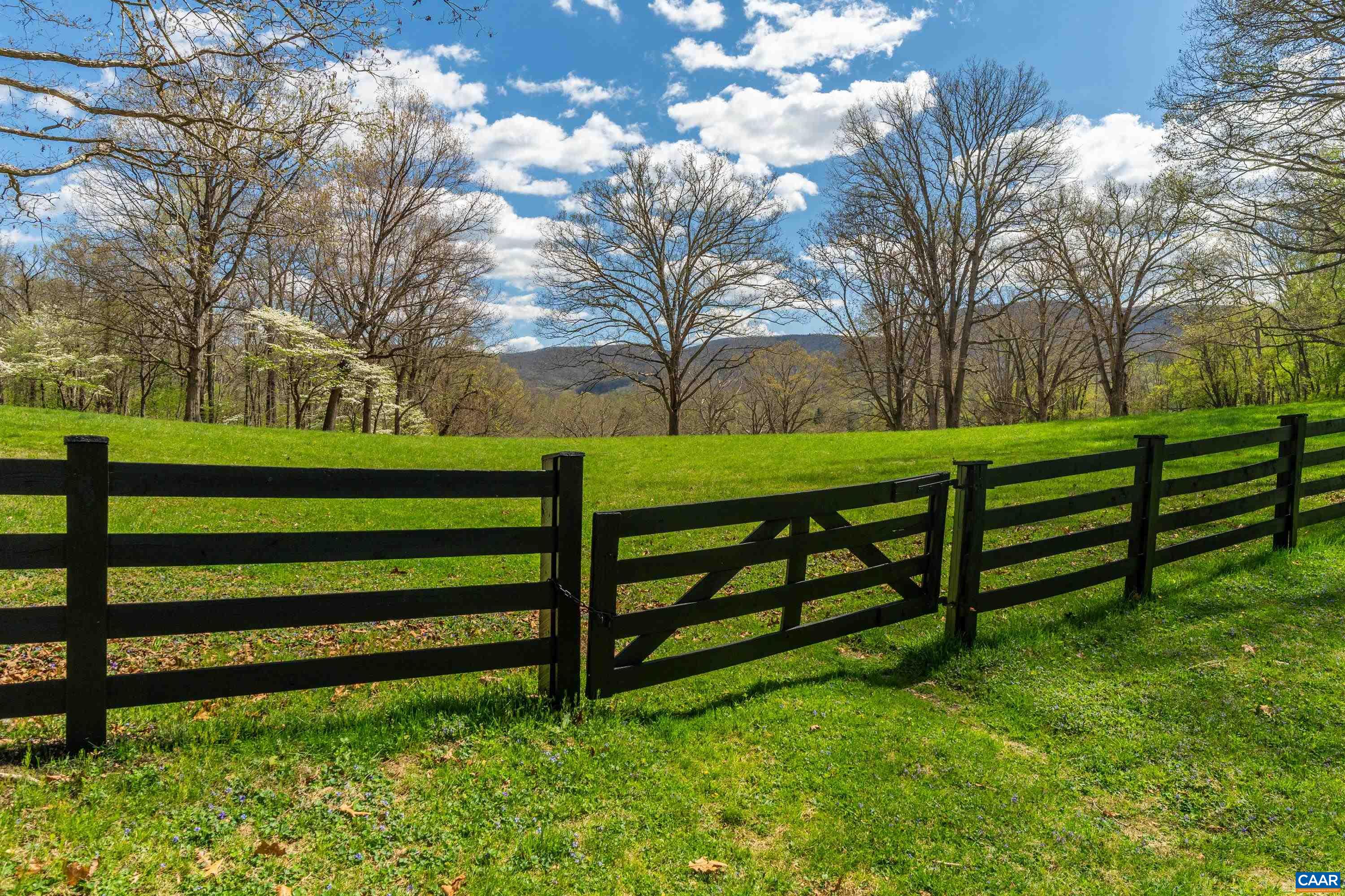 5614 HOT SPRINGS RD, HOT SPRINGS, Virginia 24445, 6 Bedrooms Bedrooms, ,4 BathroomsBathrooms,Residential,14,5614 HOT SPRINGS RD,676133 MLS # 676133