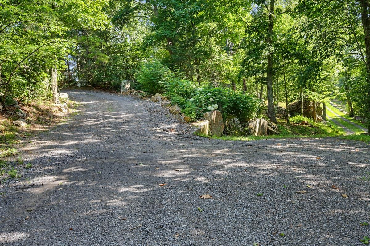 504 AIRPORT DR, HOT SPRINGS, Virginia 24445, 3 Bedrooms Bedrooms, ,3 BathroomsBathrooms,Residential,14,504 AIRPORT DR,670681 MLS # 670681 504 AIRPORT DR, HOT SPRINGS, Virginia 24445, 3 Bedrooms Bedrooms, ,3 BathroomsBathrooms,Residential,14,504 AIRPORT DR,670681 MLS # 670681