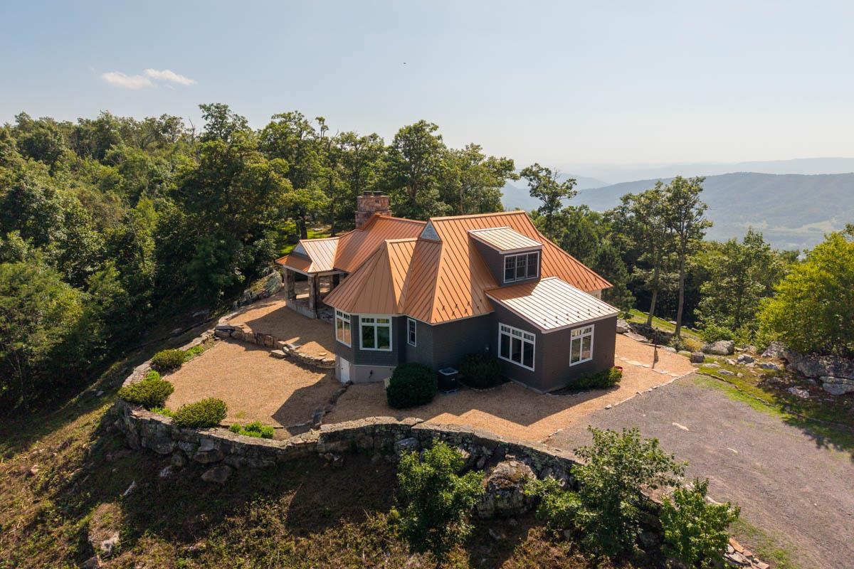 504 AIRPORT DR, HOT SPRINGS, Virginia 24445, 3 Bedrooms Bedrooms, ,3 BathroomsBathrooms,Residential,14,504 AIRPORT DR,670681 MLS # 670681 504 AIRPORT DR, HOT SPRINGS, Virginia 24445, 3 Bedrooms Bedrooms, ,3 BathroomsBathrooms,Residential,14,504 AIRPORT DR,670681 MLS # 670681