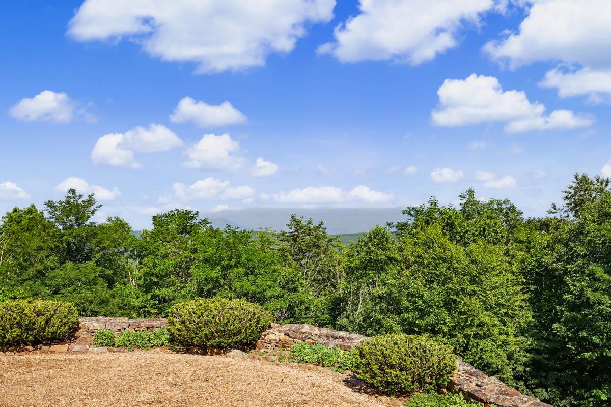 504 AIRPORT DR, HOT SPRINGS, Virginia 24445, 3 Bedrooms Bedrooms, ,3 BathroomsBathrooms,Residential,14,504 AIRPORT DR,670681 MLS # 670681 504 AIRPORT DR, HOT SPRINGS, Virginia 24445, 3 Bedrooms Bedrooms, ,3 BathroomsBathrooms,Residential,14,504 AIRPORT DR,670681 MLS # 670681