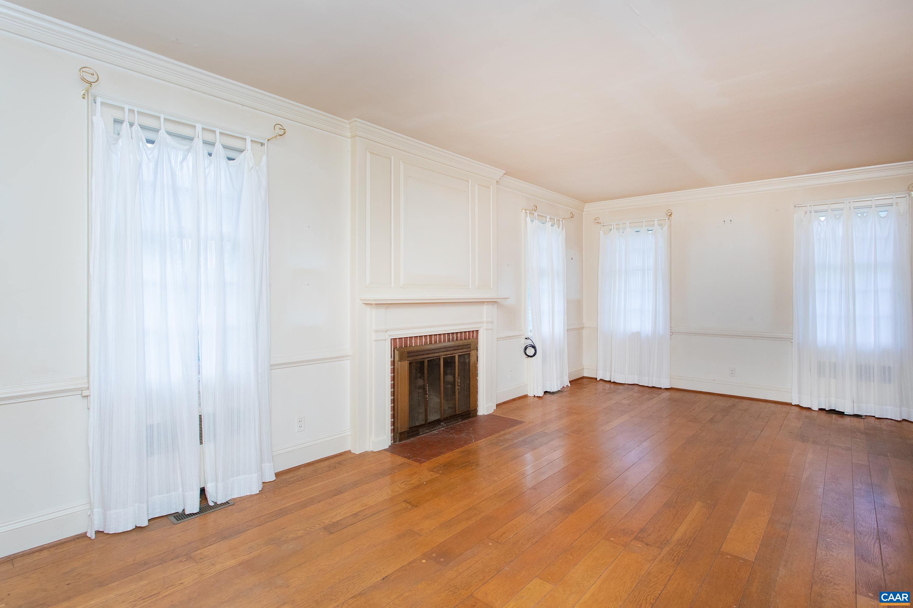 293 LLAMA FARM RD, CHARLOTTESVILLE, Virginia 22902, 3 Bedrooms Bedrooms, ,4 BathroomsBathrooms,Residential,14,293 LLAMA FARM RD,680193 MLS # 680193 293 LLAMA FARM RD, CHARLOTTESVILLE, Virginia 22902, 3 Bedrooms Bedrooms, ,4 BathroomsBathrooms,Residential,14,293 LLAMA FARM RD,680193 MLS # 680193