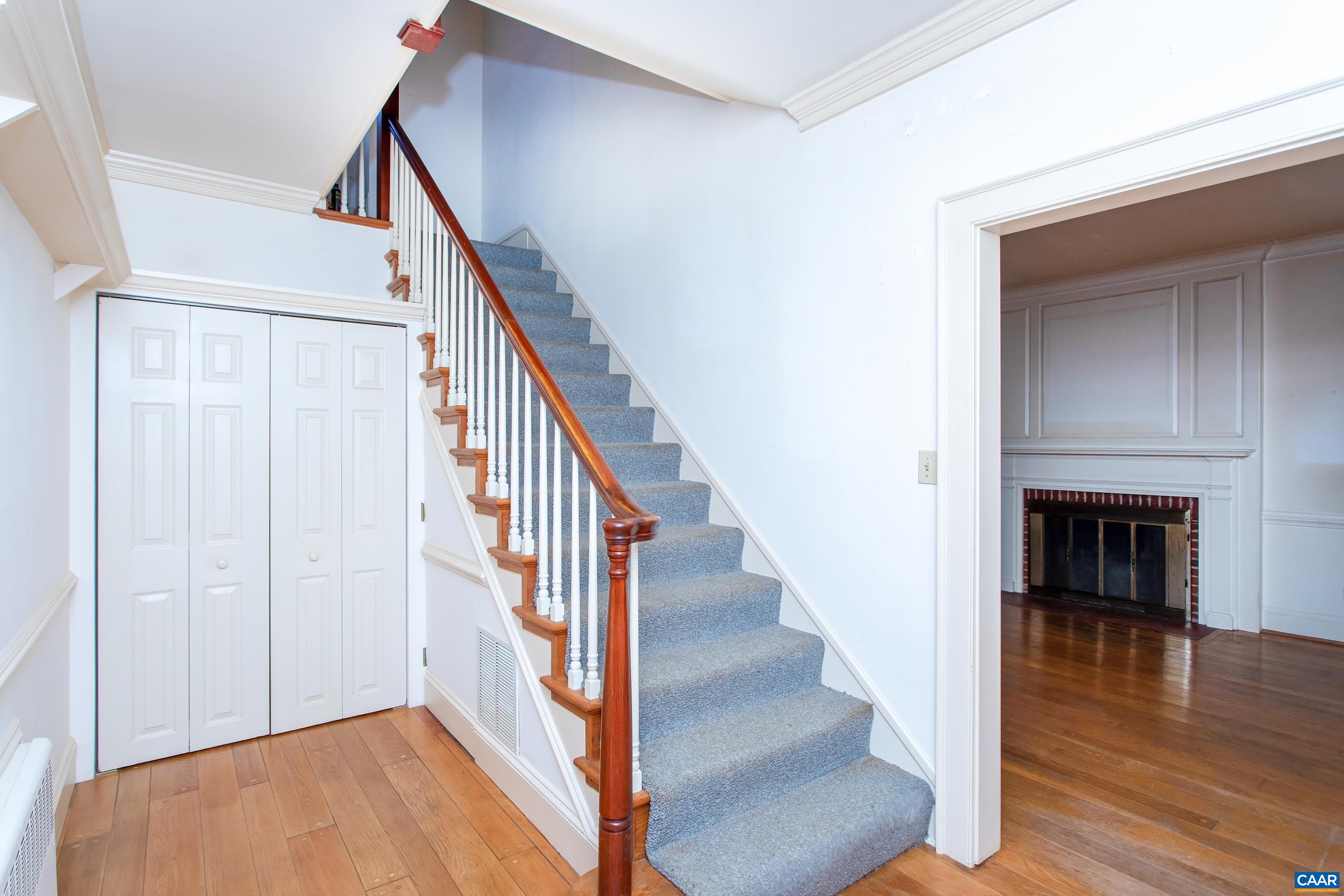 293 LLAMA FARM RD, CHARLOTTESVILLE, Virginia 22902, 3 Bedrooms Bedrooms, ,4 BathroomsBathrooms,Residential,14,293 LLAMA FARM RD,680193 MLS # 680193 293 LLAMA FARM RD, CHARLOTTESVILLE, Virginia 22902, 3 Bedrooms Bedrooms, ,4 BathroomsBathrooms,Residential,14,293 LLAMA FARM RD,680193 MLS # 680193