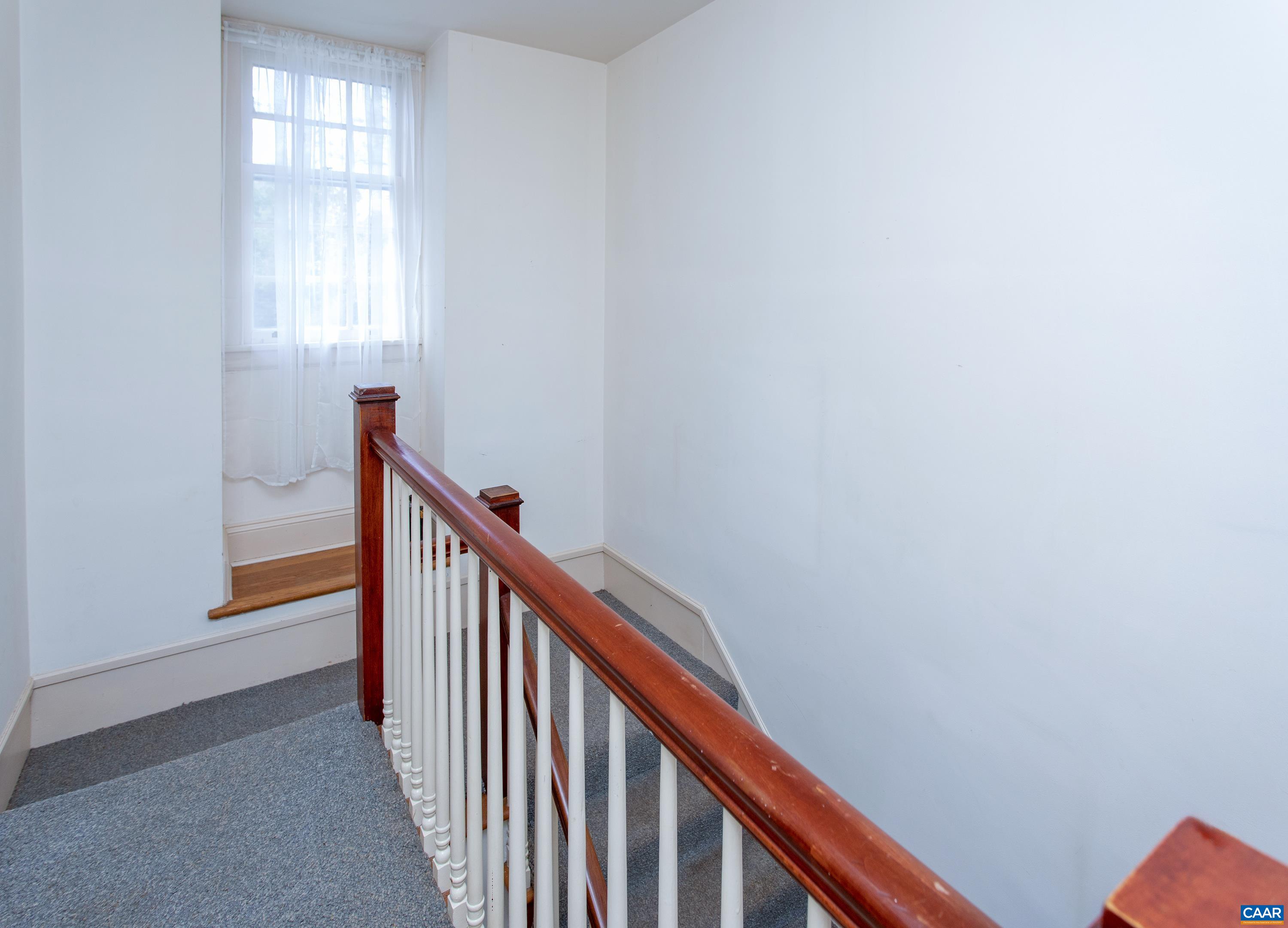 293 LLAMA FARM RD, CHARLOTTESVILLE, Virginia 22902, 3 Bedrooms Bedrooms, ,4 BathroomsBathrooms,Residential,14,293 LLAMA FARM RD,680193 MLS # 680193 293 LLAMA FARM RD, CHARLOTTESVILLE, Virginia 22902, 3 Bedrooms Bedrooms, ,4 BathroomsBathrooms,Residential,14,293 LLAMA FARM RD,680193 MLS # 680193