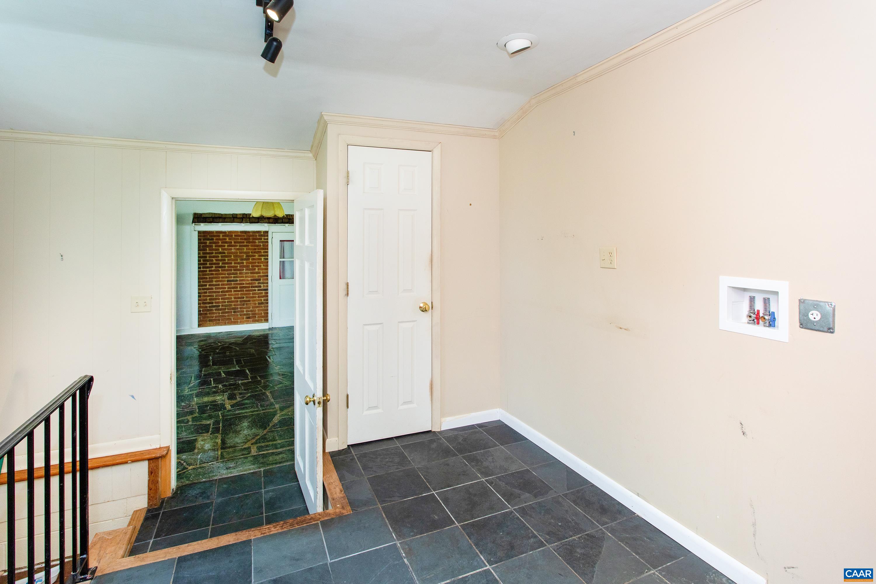 293 LLAMA FARM RD, CHARLOTTESVILLE, Virginia 22902, 3 Bedrooms Bedrooms, ,4 BathroomsBathrooms,Residential,14,293 LLAMA FARM RD,680193 MLS # 680193 293 LLAMA FARM RD, CHARLOTTESVILLE, Virginia 22902, 3 Bedrooms Bedrooms, ,4 BathroomsBathrooms,Residential,14,293 LLAMA FARM RD,680193 MLS # 680193