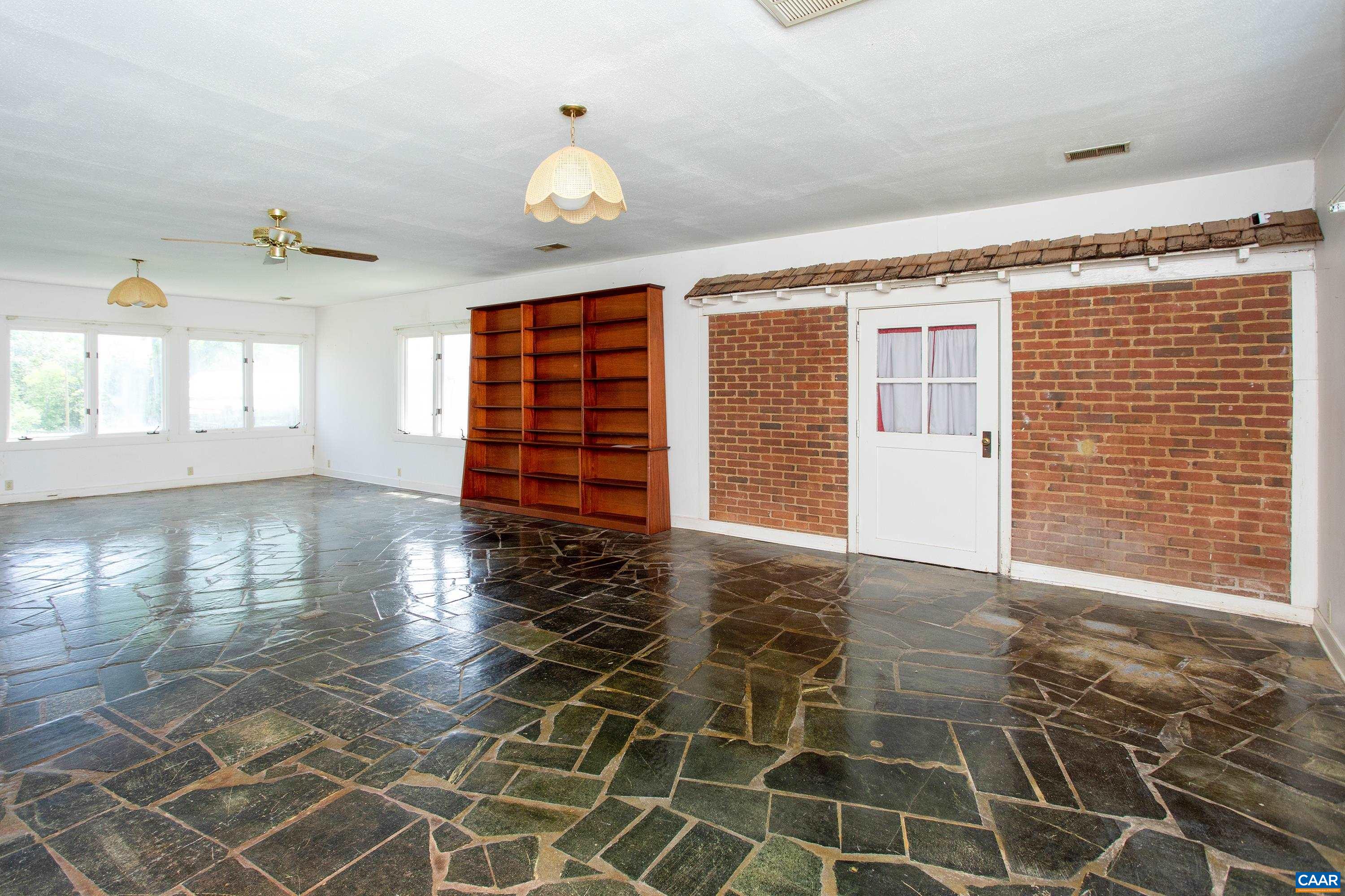 293 LLAMA FARM RD, CHARLOTTESVILLE, Virginia 22902, 3 Bedrooms Bedrooms, ,4 BathroomsBathrooms,Residential,14,293 LLAMA FARM RD,680193 MLS # 680193 293 LLAMA FARM RD, CHARLOTTESVILLE, Virginia 22902, 3 Bedrooms Bedrooms, ,4 BathroomsBathrooms,Residential,14,293 LLAMA FARM RD,680193 MLS # 680193