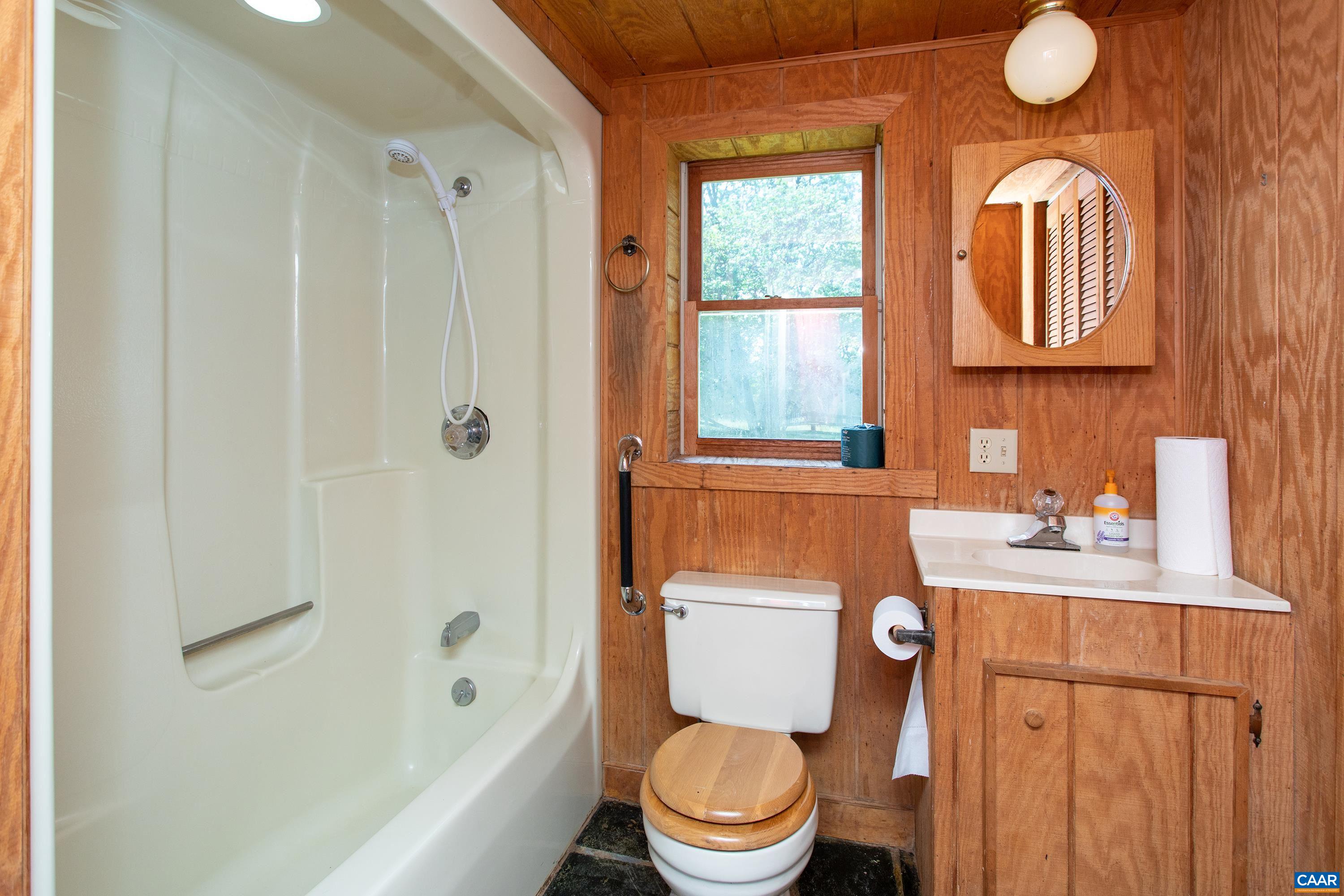 293 LLAMA FARM RD, CHARLOTTESVILLE, Virginia 22902, 3 Bedrooms Bedrooms, ,4 BathroomsBathrooms,Residential,14,293 LLAMA FARM RD,680193 MLS # 680193 293 LLAMA FARM RD, CHARLOTTESVILLE, Virginia 22902, 3 Bedrooms Bedrooms, ,4 BathroomsBathrooms,Residential,14,293 LLAMA FARM RD,680193 MLS # 680193