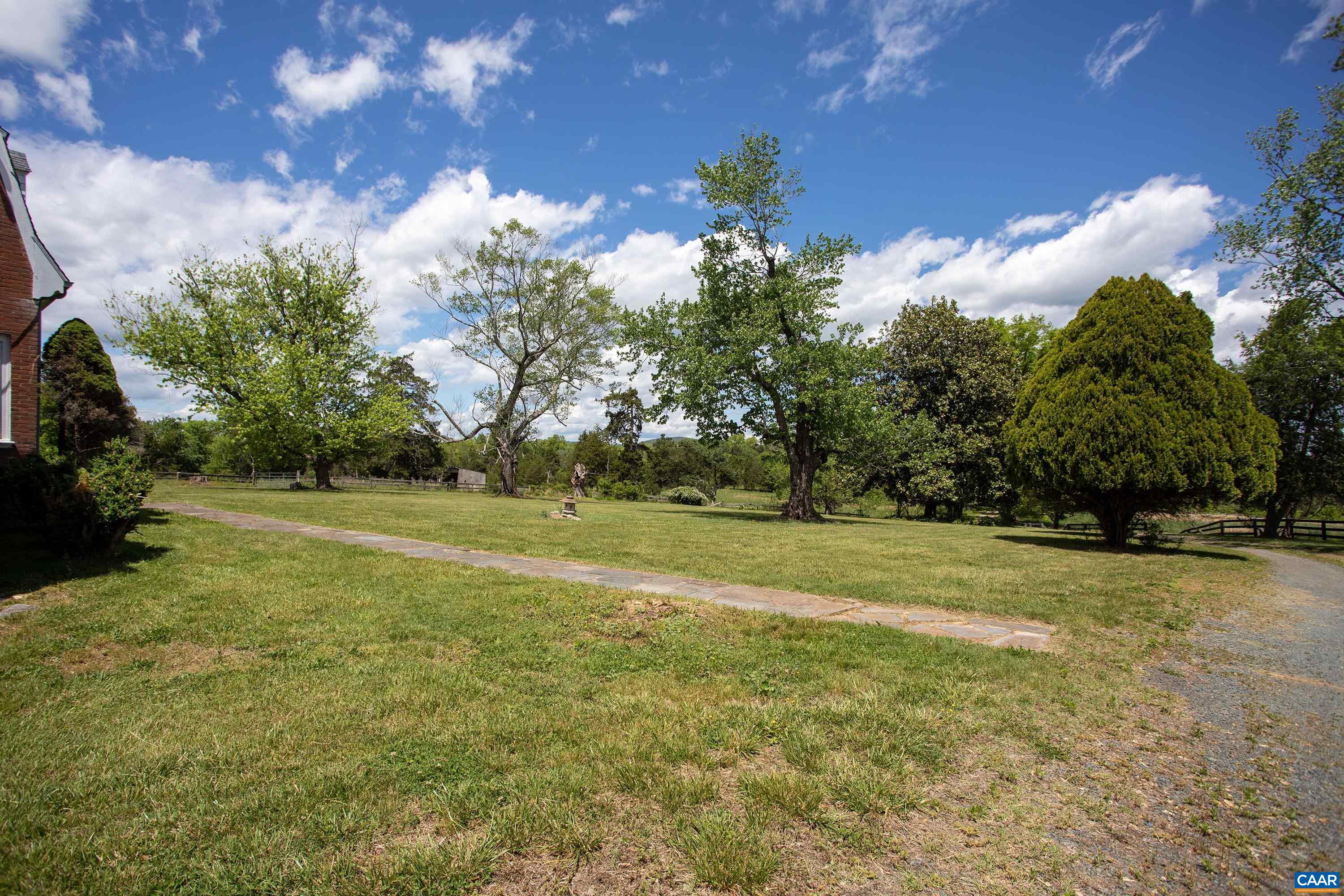 293 LLAMA FARM RD, CHARLOTTESVILLE, Virginia 22902, 3 Bedrooms Bedrooms, ,4 BathroomsBathrooms,Residential,14,293 LLAMA FARM RD,680193 MLS # 680193 293 LLAMA FARM RD, CHARLOTTESVILLE, Virginia 22902, 3 Bedrooms Bedrooms, ,4 BathroomsBathrooms,Residential,14,293 LLAMA FARM RD,680193 MLS # 680193