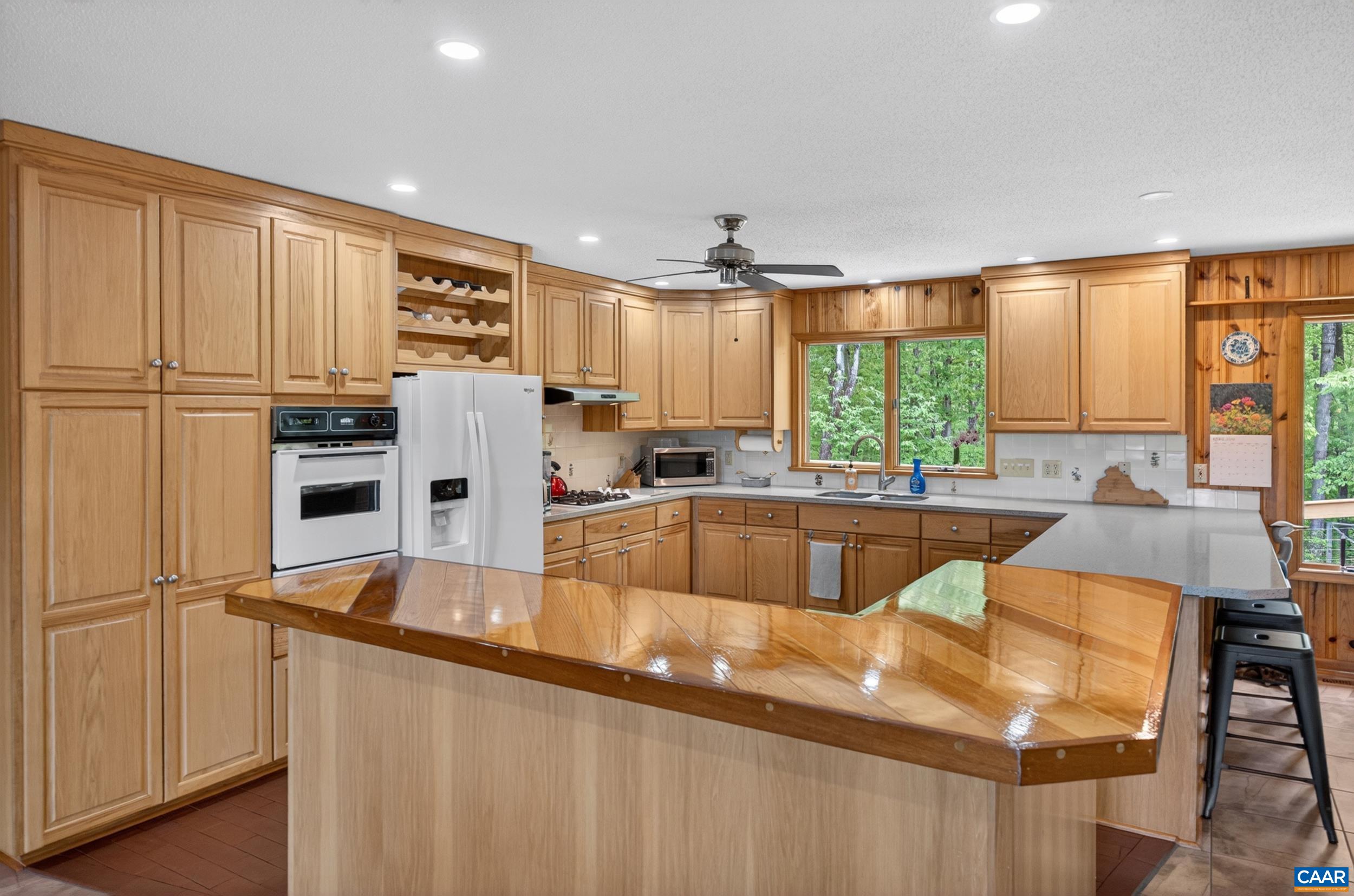 141 CRADON HILL LN, AMHERST, Virginia 24521, 3 Bedrooms Bedrooms, ,3 BathroomsBathrooms,Residential,14,141 CRADON HILL LN,676224 MLS # 676224 141 CRADON HILL LN, AMHERST, Virginia 24521, 3 Bedrooms Bedrooms, ,3 BathroomsBathrooms,Residential,14,141 CRADON HILL LN,676224 MLS # 676224