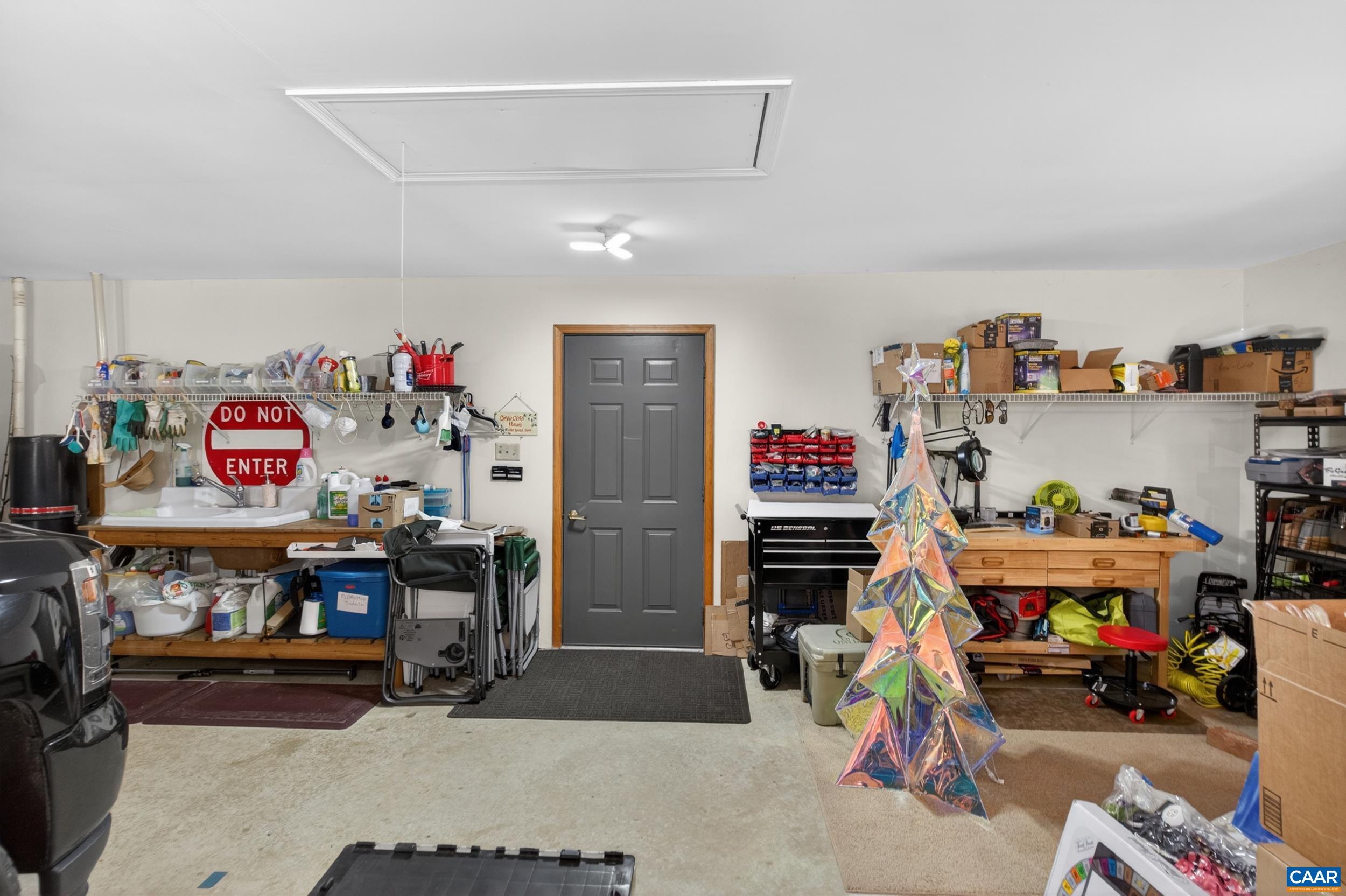 141 CRADON HILL LN, AMHERST, Virginia 24521, 3 Bedrooms Bedrooms, ,3 BathroomsBathrooms,Residential,14,141 CRADON HILL LN,676224 MLS # 676224 141 CRADON HILL LN, AMHERST, Virginia 24521, 3 Bedrooms Bedrooms, ,3 BathroomsBathrooms,Residential,14,141 CRADON HILL LN,676224 MLS # 676224