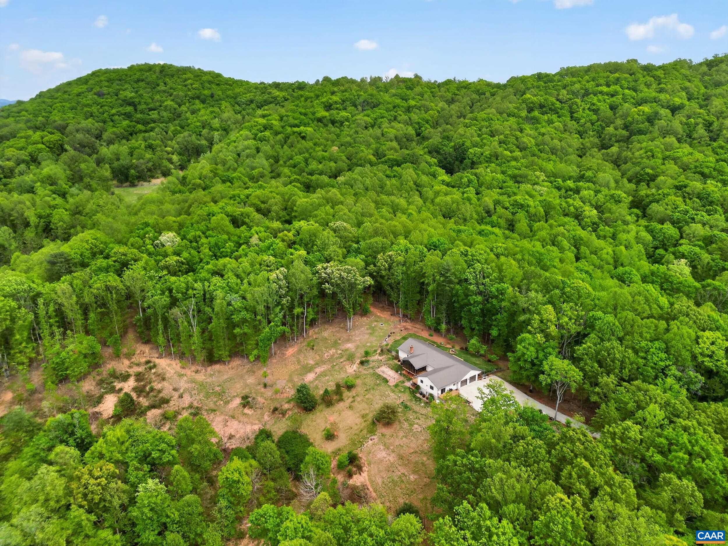 141 CRADON HILL LN, AMHERST, Virginia 24521, 3 Bedrooms Bedrooms, ,3 BathroomsBathrooms,Residential,14,141 CRADON HILL LN,676224 MLS # 676224 141 CRADON HILL LN, AMHERST, Virginia 24521, 3 Bedrooms Bedrooms, ,3 BathroomsBathrooms,Residential,14,141 CRADON HILL LN,676224 MLS # 676224
