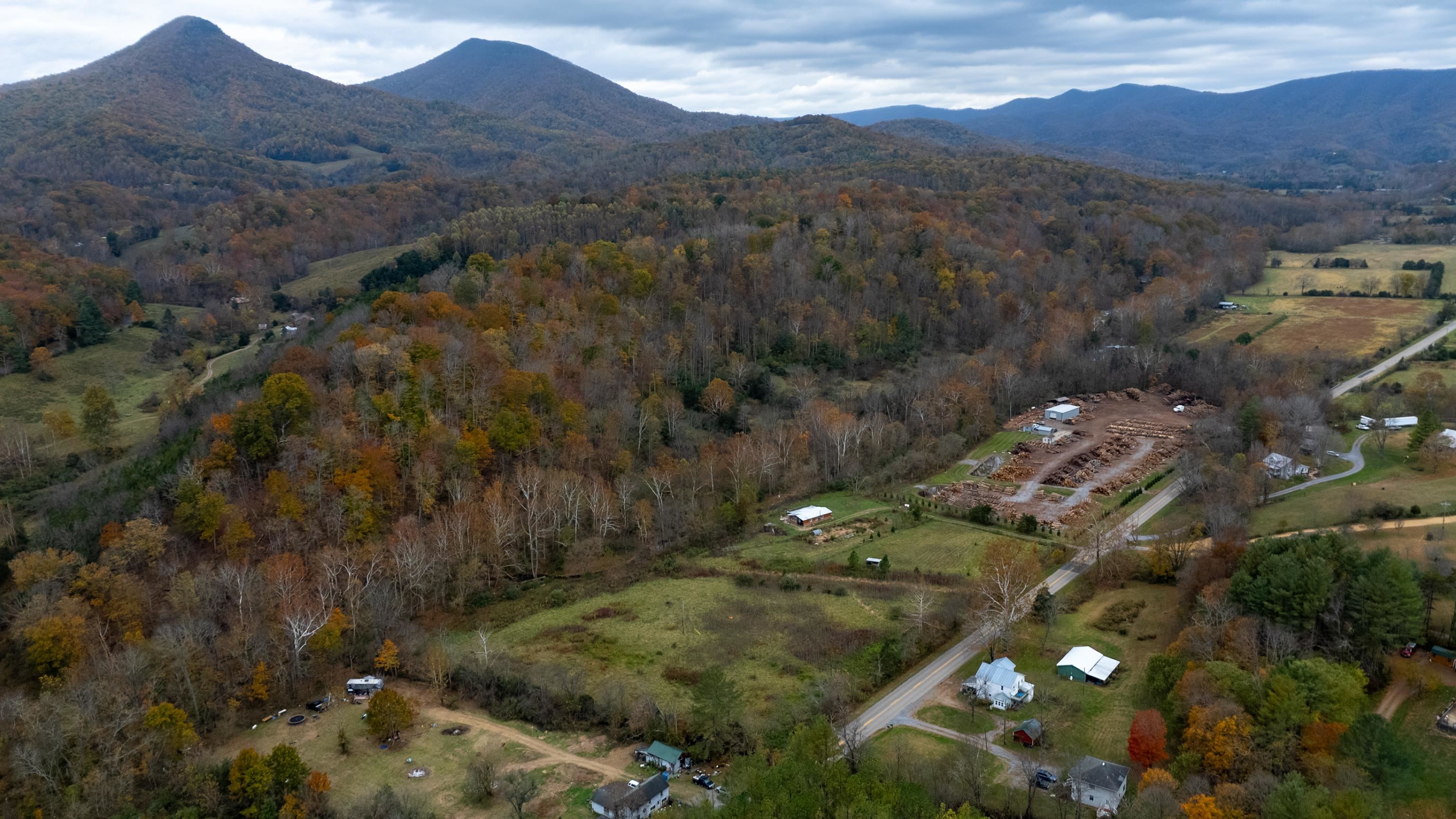 3441 W MIDLAND TRL, LEXINGTON, Virginia 24450, 2 Bedrooms Bedrooms, ,1 BathroomBathrooms,Residential,14,3441 W MIDLAND TRL,677843 MLS # 677843 3441 W MIDLAND TRL, LEXINGTON, Virginia 24450, 2 Bedrooms Bedrooms, ,1 BathroomBathrooms,Residential,14,3441 W MIDLAND TRL,677843 MLS # 677843