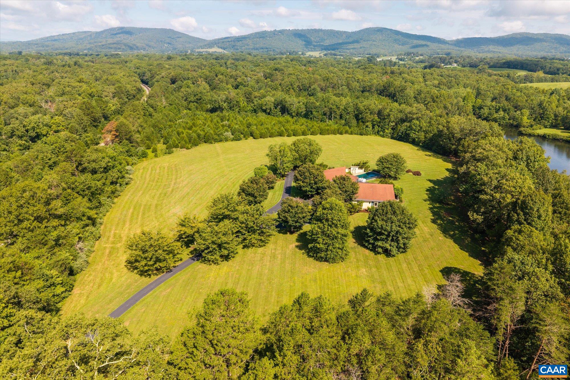 4798 BARN FIELD DR, KESWICK, Virginia 22947, 3 Bedrooms Bedrooms, ,3 BathroomsBathrooms,Residential,14,4798 BARN FIELD DR,680852 MLS # 680852