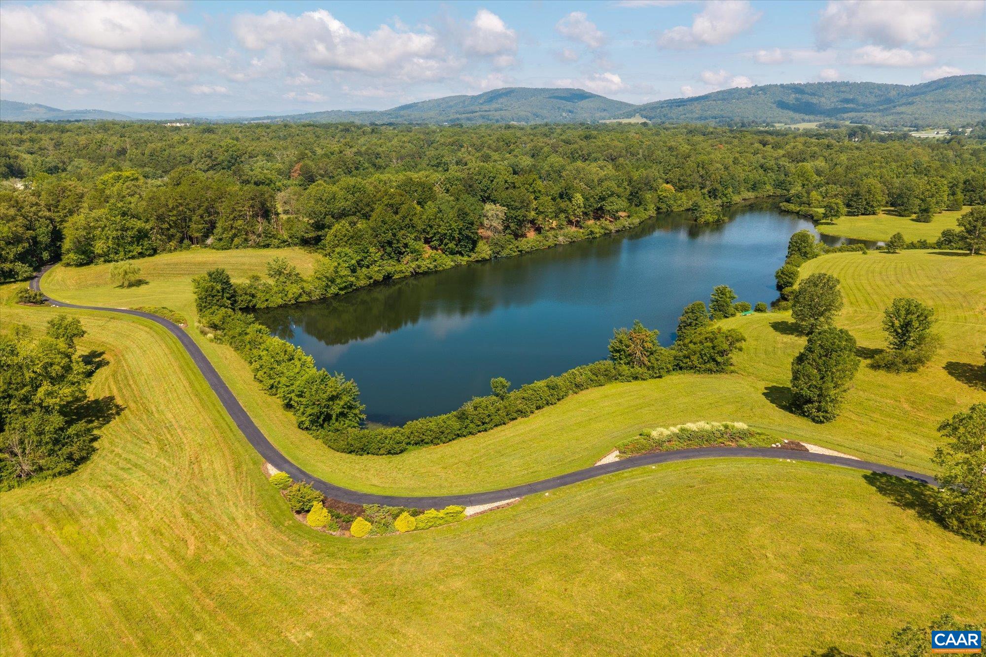 4798 BARN FIELD DR, KESWICK, Virginia 22947, 3 Bedrooms Bedrooms, ,3 BathroomsBathrooms,Residential,14,4798 BARN FIELD DR,680852 MLS # 680852