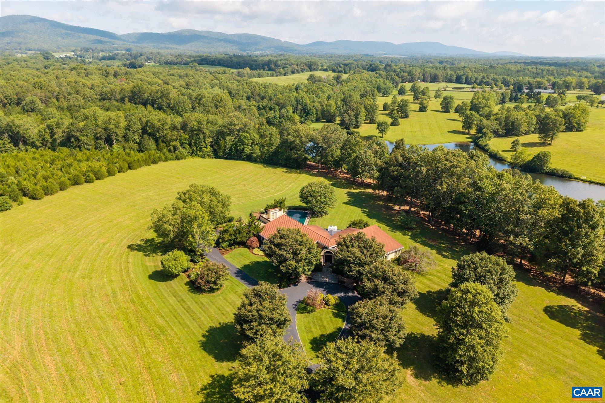 4798 BARN FIELD DR, KESWICK, Virginia 22947, 3 Bedrooms Bedrooms, ,3 BathroomsBathrooms,Residential,14,4798 BARN FIELD DR,680852 MLS # 680852