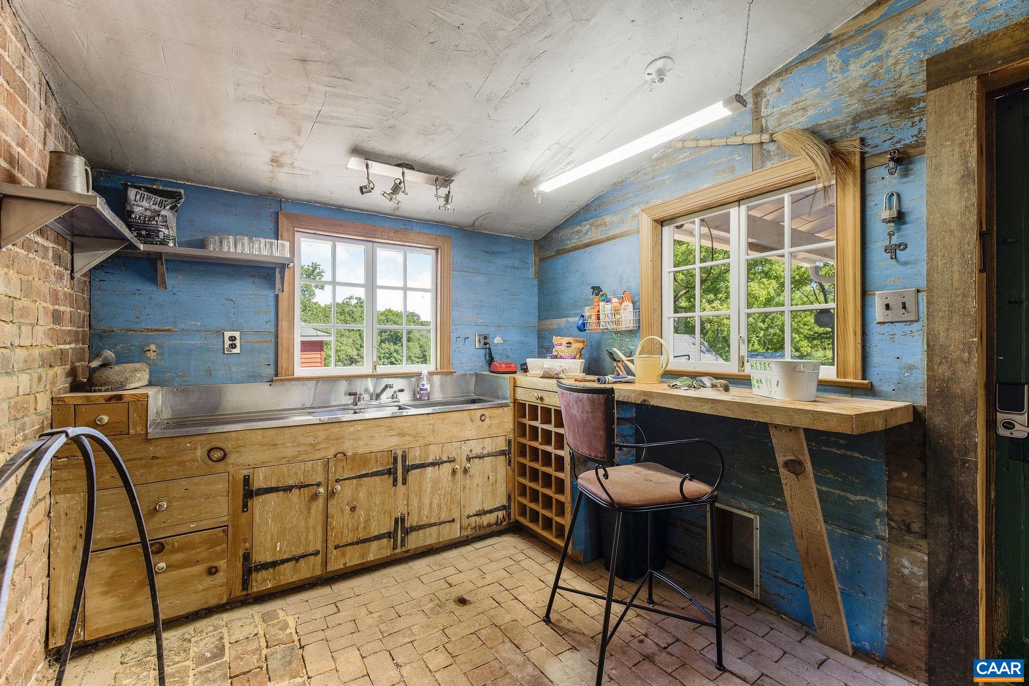 1843 CABELL RD, WINGINA, Virginia 24599, 3 Bedrooms Bedrooms, ,2 BathroomsBathrooms,Residential,14,1843 CABELL RD,680712 MLS # 680712