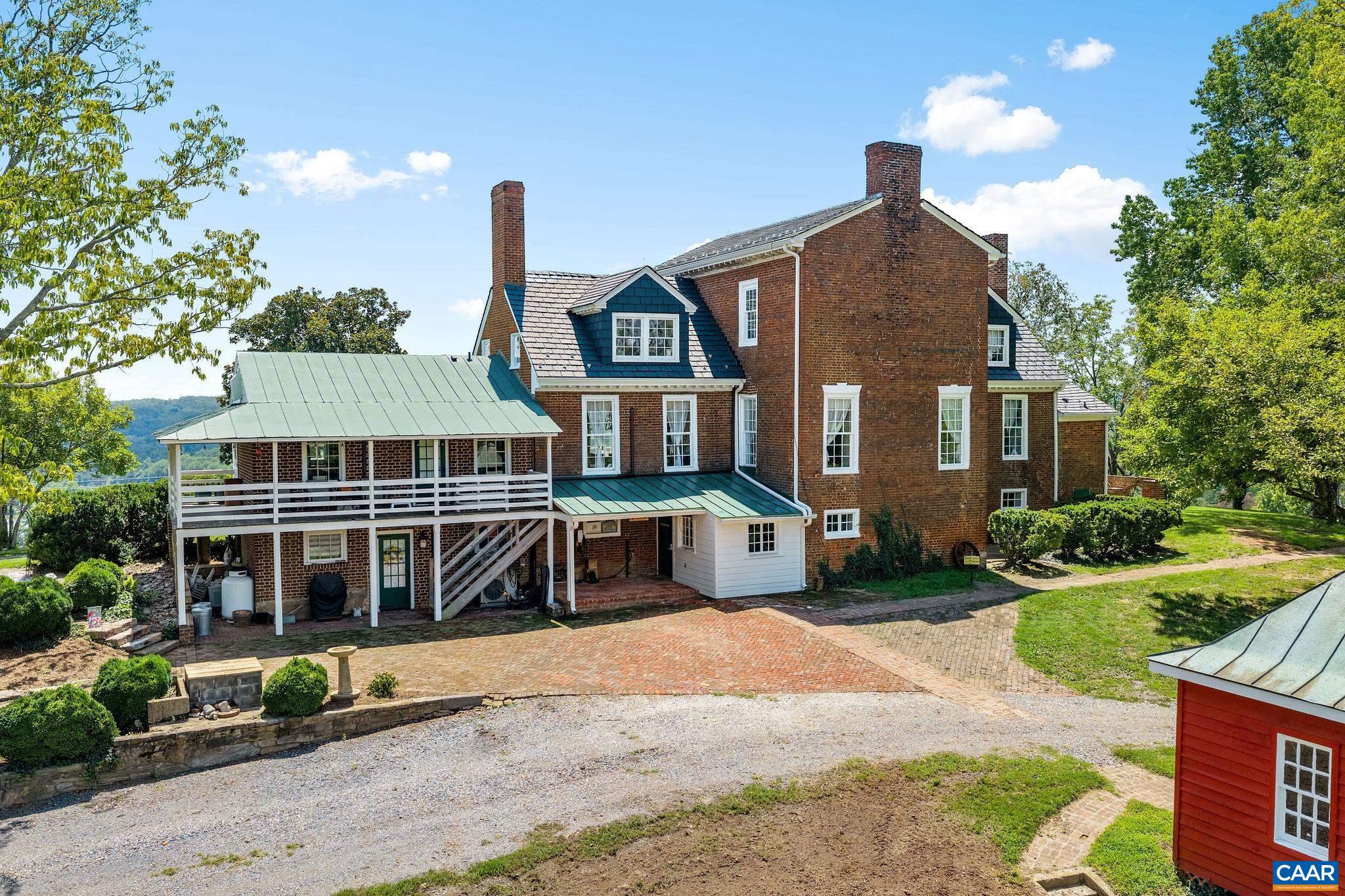 1843 CABELL RD, WINGINA, Virginia 24599, 3 Bedrooms Bedrooms, ,2 BathroomsBathrooms,Residential,14,1843 CABELL RD,680712 MLS # 680712