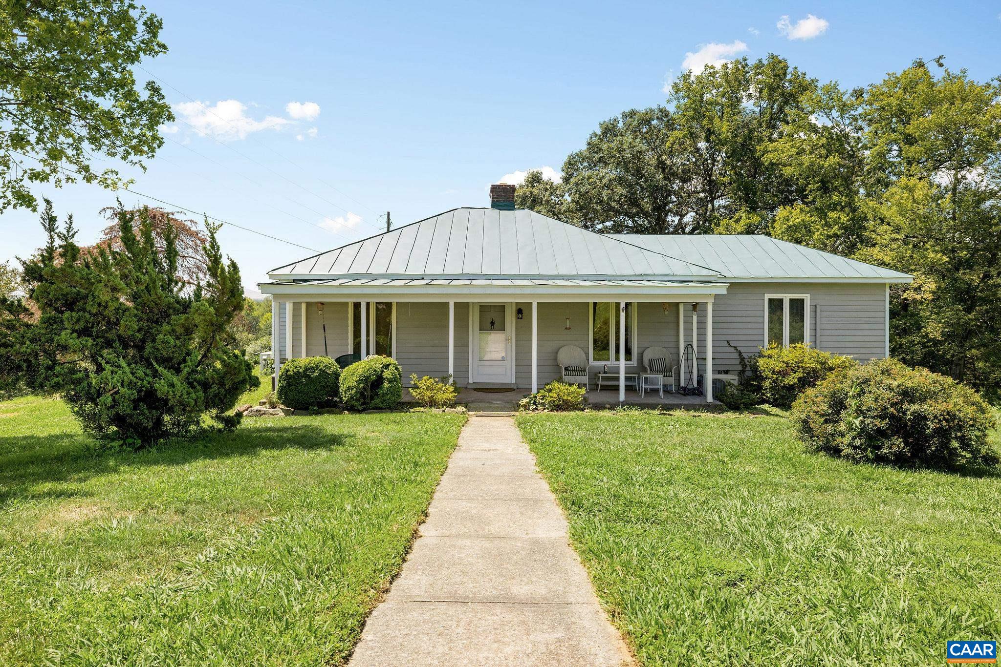 1843 CABELL RD, WINGINA, Virginia 24599, 3 Bedrooms Bedrooms, ,2 BathroomsBathrooms,Residential,14,1843 CABELL RD,680712 MLS # 680712