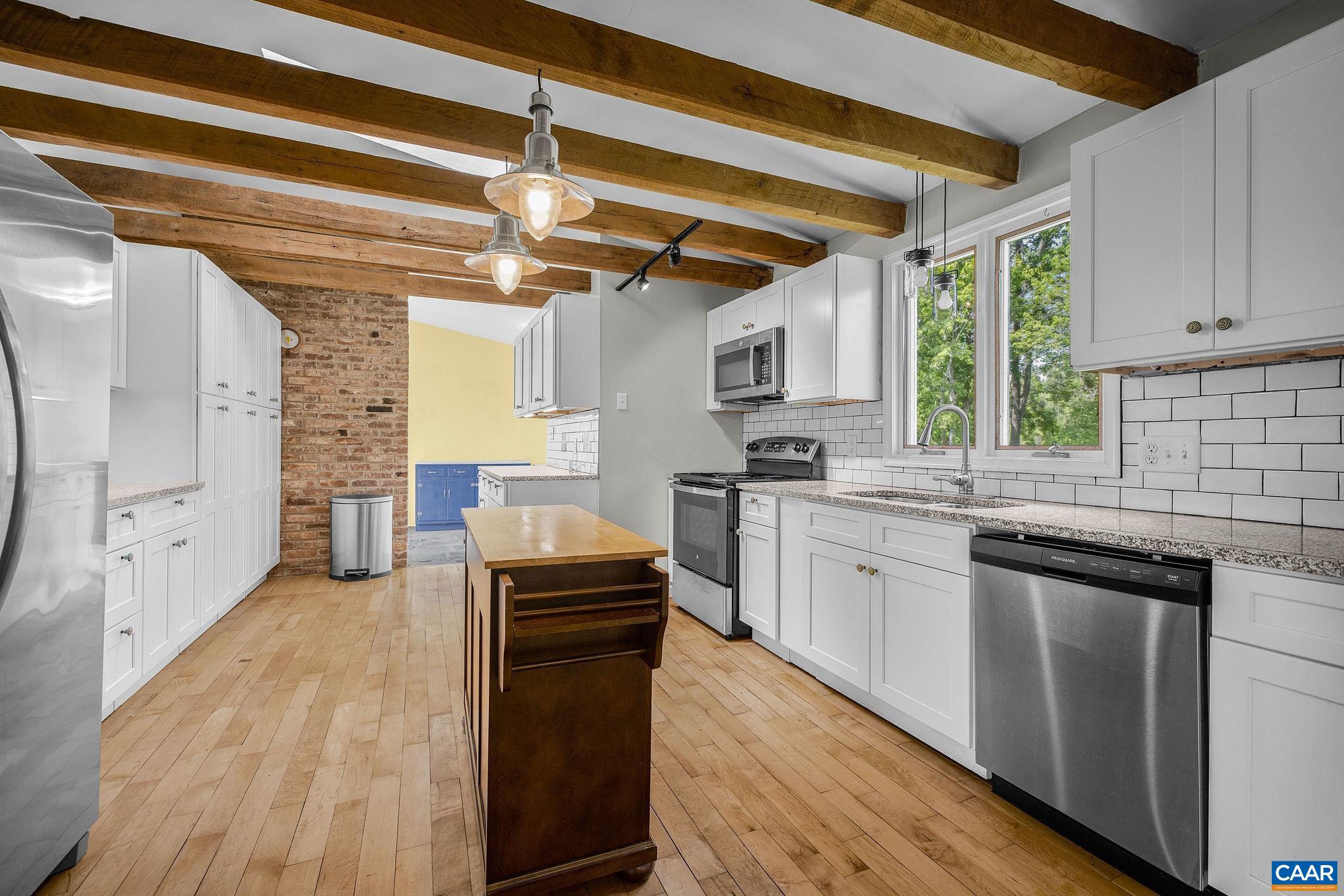 1843 CABELL RD, WINGINA, Virginia 24599, 3 Bedrooms Bedrooms, ,2 BathroomsBathrooms,Residential,14,1843 CABELL RD,680712 MLS # 680712