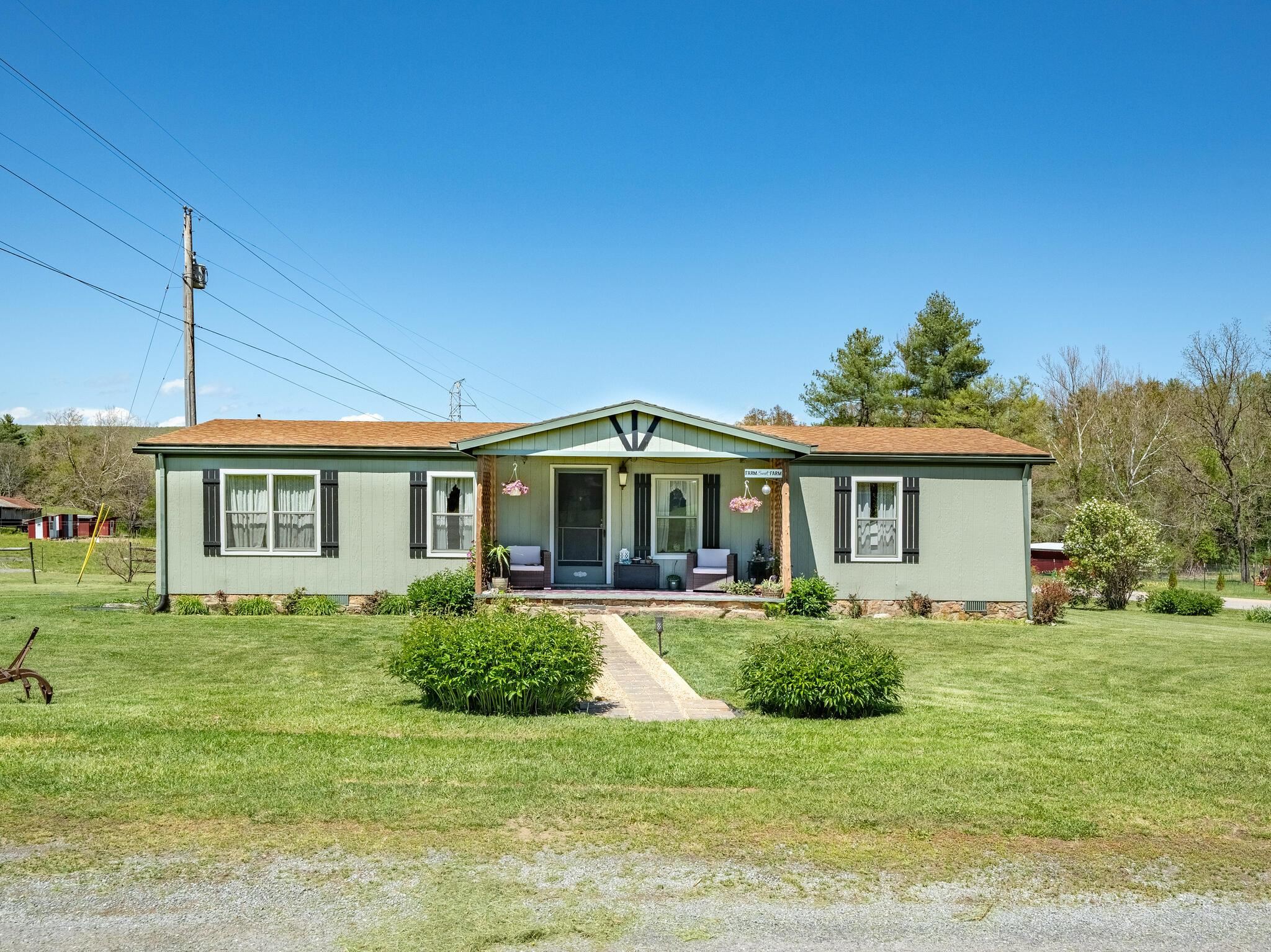 694 & 764 ROCKBRIDGE ALUM SPRINGS RD, GOSHEN, Virginia 24439, 3 Bedrooms Bedrooms, ,2 BathroomsBathrooms,Residential,14,694 & 764 ROCKBRIDGE ALUM SPRINGS RD,680967 MLS # 680967 694 & 764 ROCKBRIDGE ALUM SPRINGS RD, GOSHEN, Virginia 24439, 3 Bedrooms Bedrooms, ,2 BathroomsBathrooms,Residential,14,694 & 764 ROCKBRIDGE ALUM SPRINGS RD,680967 MLS # 680967