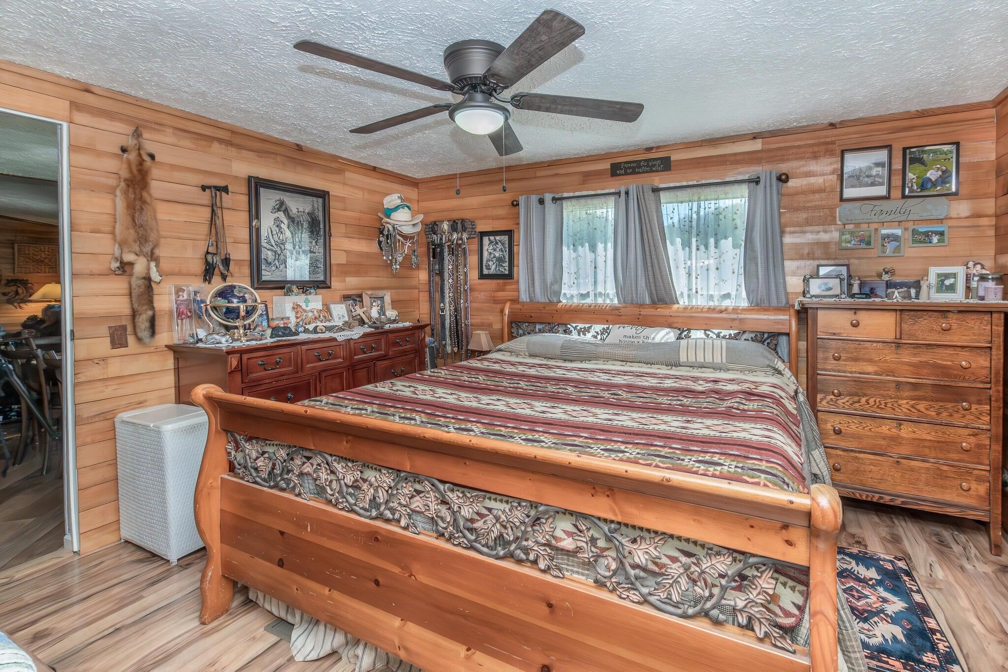 694 & 764 ROCKBRIDGE ALUM SPRINGS RD, GOSHEN, Virginia 24439, 3 Bedrooms Bedrooms, ,2 BathroomsBathrooms,Residential,14,694 & 764 ROCKBRIDGE ALUM SPRINGS RD,680967 MLS # 680967 694 & 764 ROCKBRIDGE ALUM SPRINGS RD, GOSHEN, Virginia 24439, 3 Bedrooms Bedrooms, ,2 BathroomsBathrooms,Residential,14,694 & 764 ROCKBRIDGE ALUM SPRINGS RD,680967 MLS # 680967