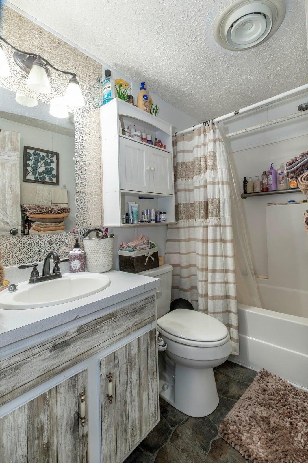 694 & 764 ROCKBRIDGE ALUM SPRINGS RD, GOSHEN, Virginia 24439, 3 Bedrooms Bedrooms, ,2 BathroomsBathrooms,Residential,14,694 & 764 ROCKBRIDGE ALUM SPRINGS RD,680967 MLS # 680967 694 & 764 ROCKBRIDGE ALUM SPRINGS RD, GOSHEN, Virginia 24439, 3 Bedrooms Bedrooms, ,2 BathroomsBathrooms,Residential,14,694 & 764 ROCKBRIDGE ALUM SPRINGS RD,680967 MLS # 680967