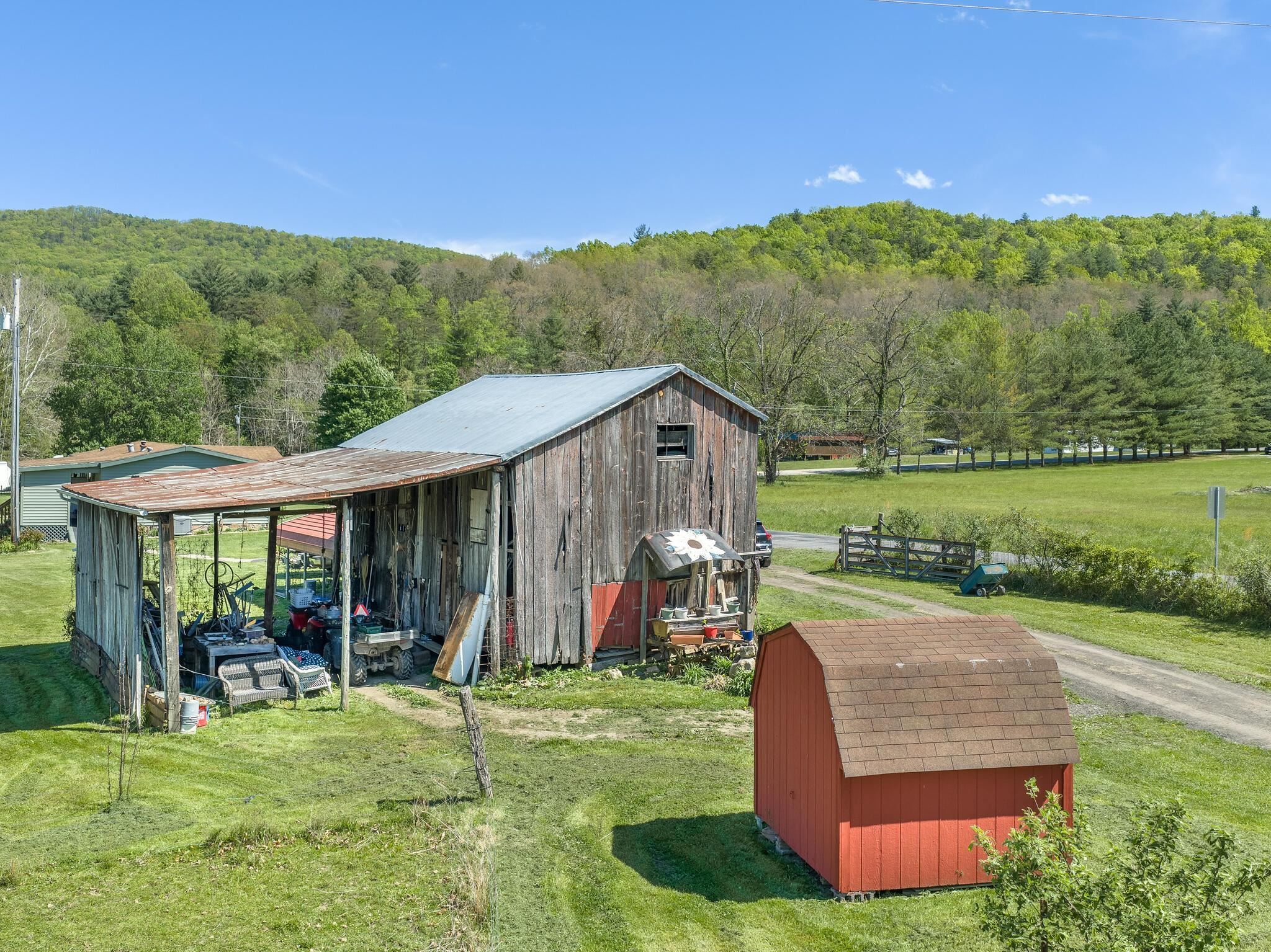 694 & 764 ROCKBRIDGE ALUM SPRINGS RD, GOSHEN, Virginia 24439, 3 Bedrooms Bedrooms, ,2 BathroomsBathrooms,Residential,14,694 & 764 ROCKBRIDGE ALUM SPRINGS RD,680967 MLS # 680967 694 & 764 ROCKBRIDGE ALUM SPRINGS RD, GOSHEN, Virginia 24439, 3 Bedrooms Bedrooms, ,2 BathroomsBathrooms,Residential,14,694 & 764 ROCKBRIDGE ALUM SPRINGS RD,680967 MLS # 680967