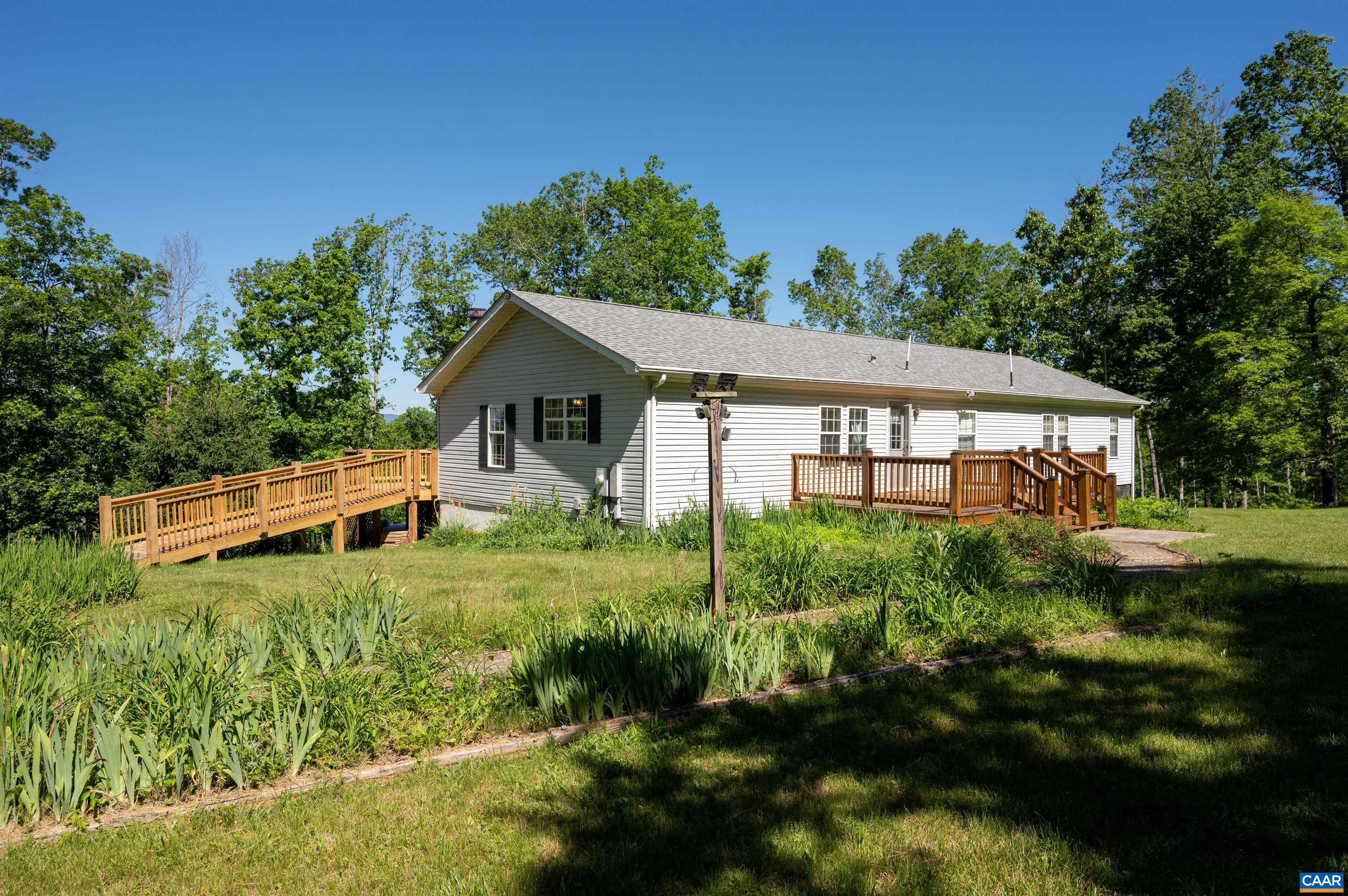 226 MILL CREEK RD, MILLBORO, Virginia 24460, 3 Bedrooms Bedrooms, ,2 BathroomsBathrooms,Residential,14,226 MILL CREEK RD,678225 MLS # 678225 226 MILL CREEK RD, MILLBORO, Virginia 24460, 3 Bedrooms Bedrooms, ,2 BathroomsBathrooms,Residential,14,226 MILL CREEK RD,678225 MLS # 678225