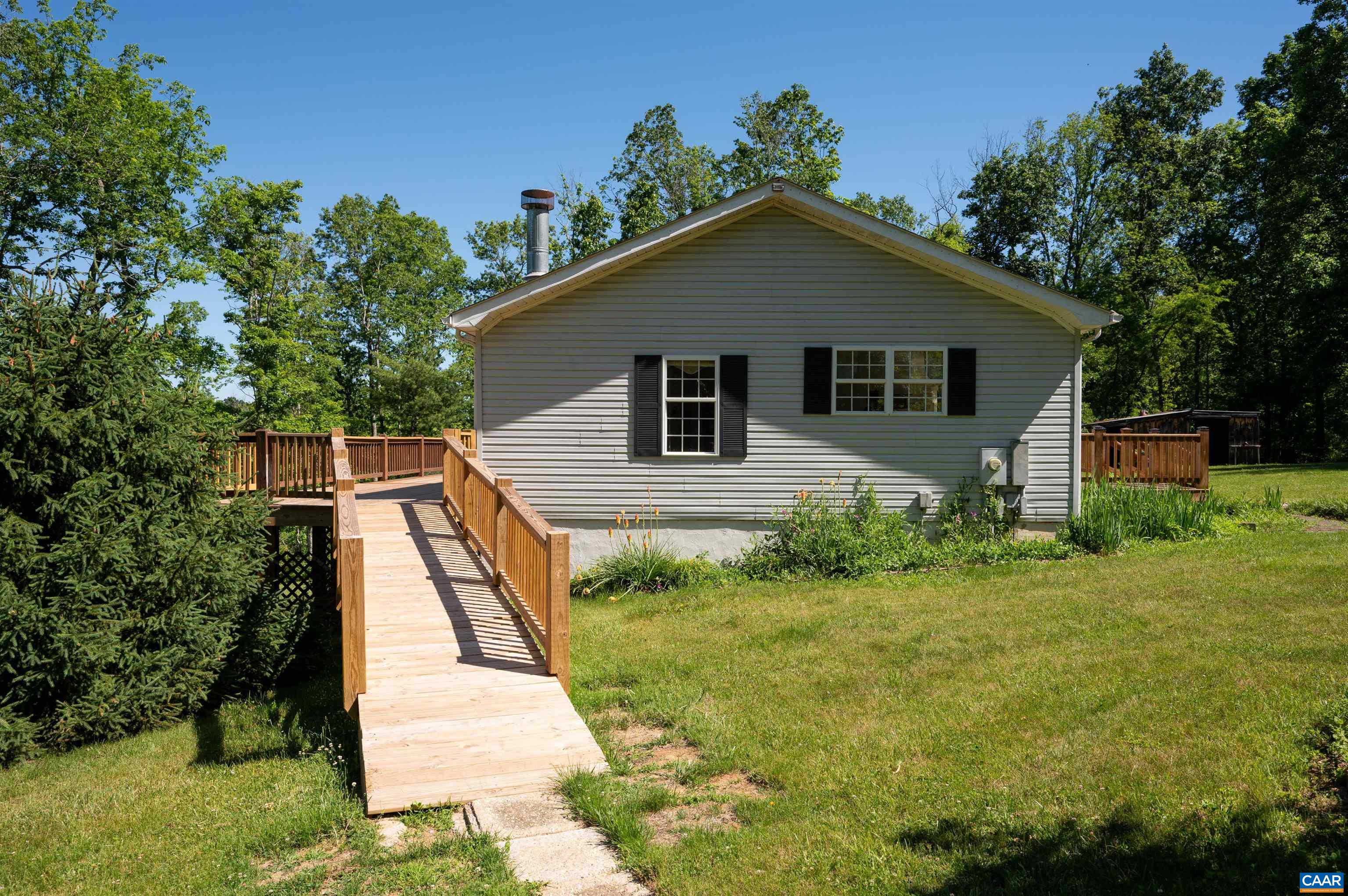 226 MILL CREEK RD, MILLBORO, Virginia 24460, 3 Bedrooms Bedrooms, ,2 BathroomsBathrooms,Residential,14,226 MILL CREEK RD,678225 MLS # 678225 226 MILL CREEK RD, MILLBORO, Virginia 24460, 3 Bedrooms Bedrooms, ,2 BathroomsBathrooms,Residential,14,226 MILL CREEK RD,678225 MLS # 678225