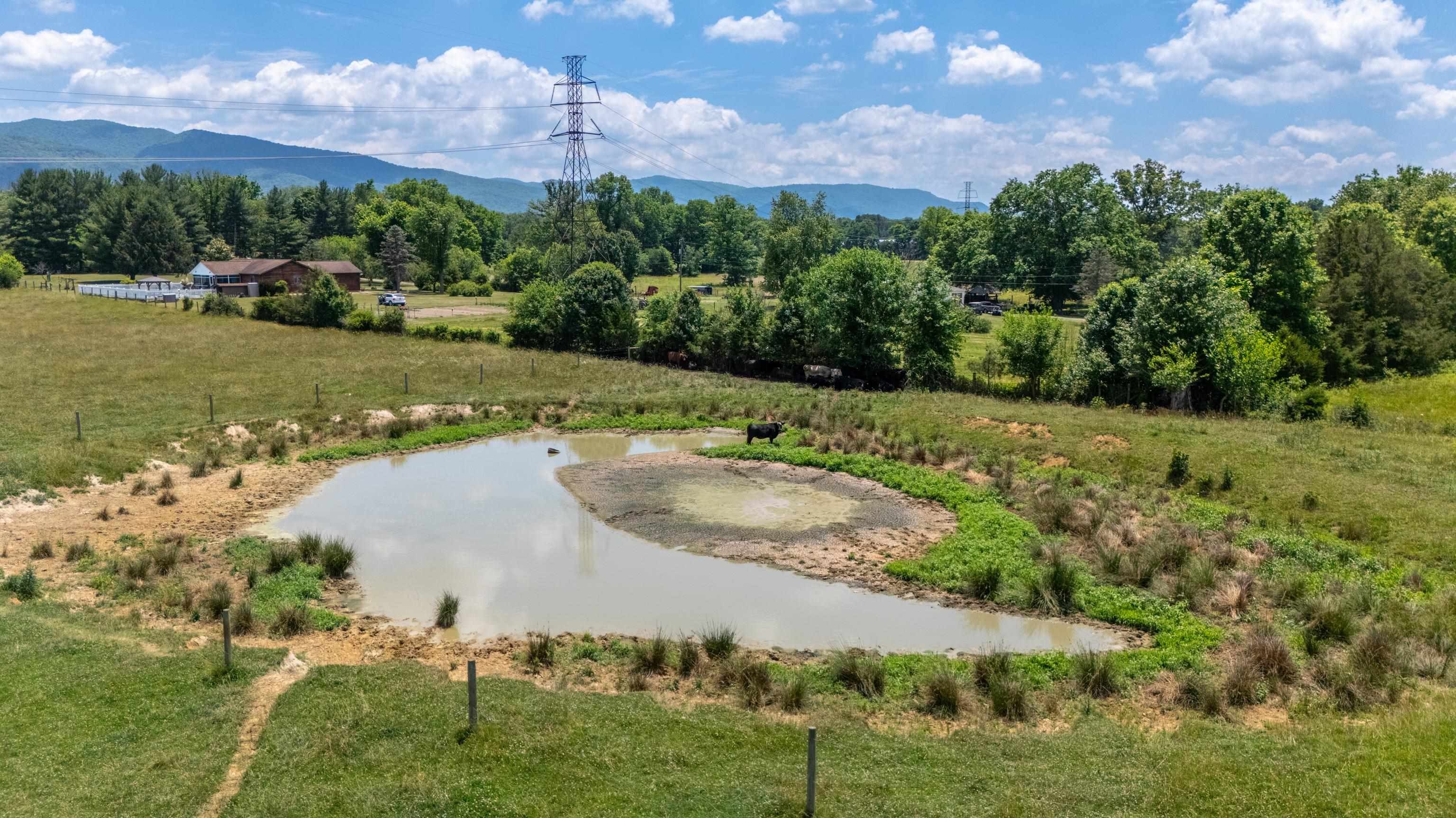 139 TETER RD, GROTTOES, Virginia 24441, 4 Bedrooms Bedrooms, ,1 BathroomBathrooms,Residential,14,139 TETER RD,678614 MLS # 678614