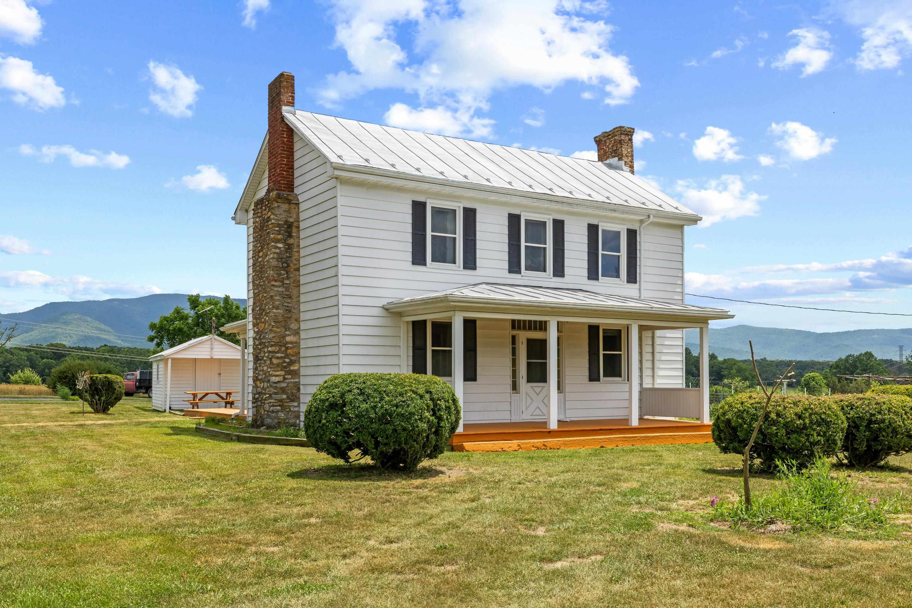 139 TETER RD, GROTTOES, Virginia 24441, 4 Bedrooms Bedrooms, ,1 BathroomBathrooms,Residential,14,139 TETER RD,678614 MLS # 678614