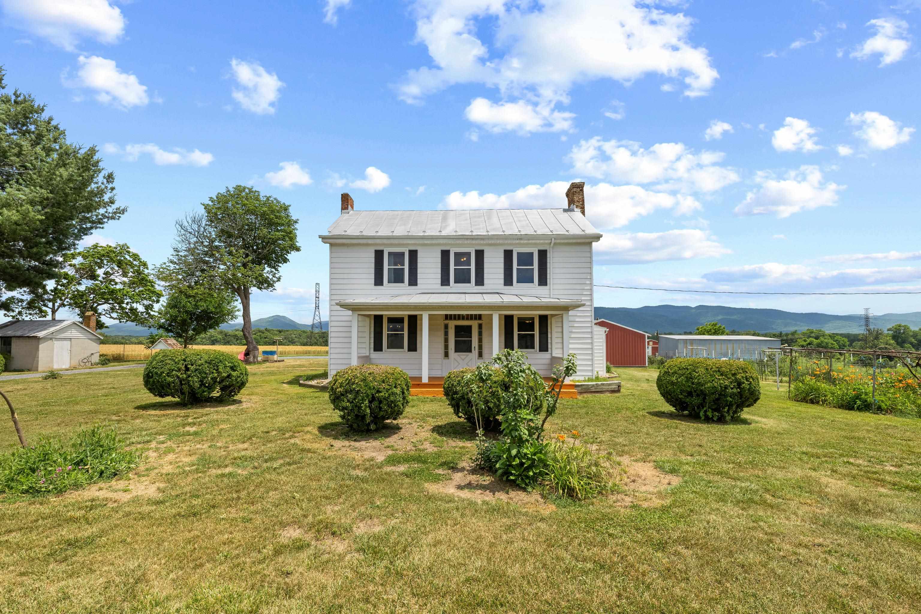 139 TETER RD, GROTTOES, Virginia 24441, 4 Bedrooms Bedrooms, ,1 BathroomBathrooms,Residential,14,139 TETER RD,678614 MLS # 678614
