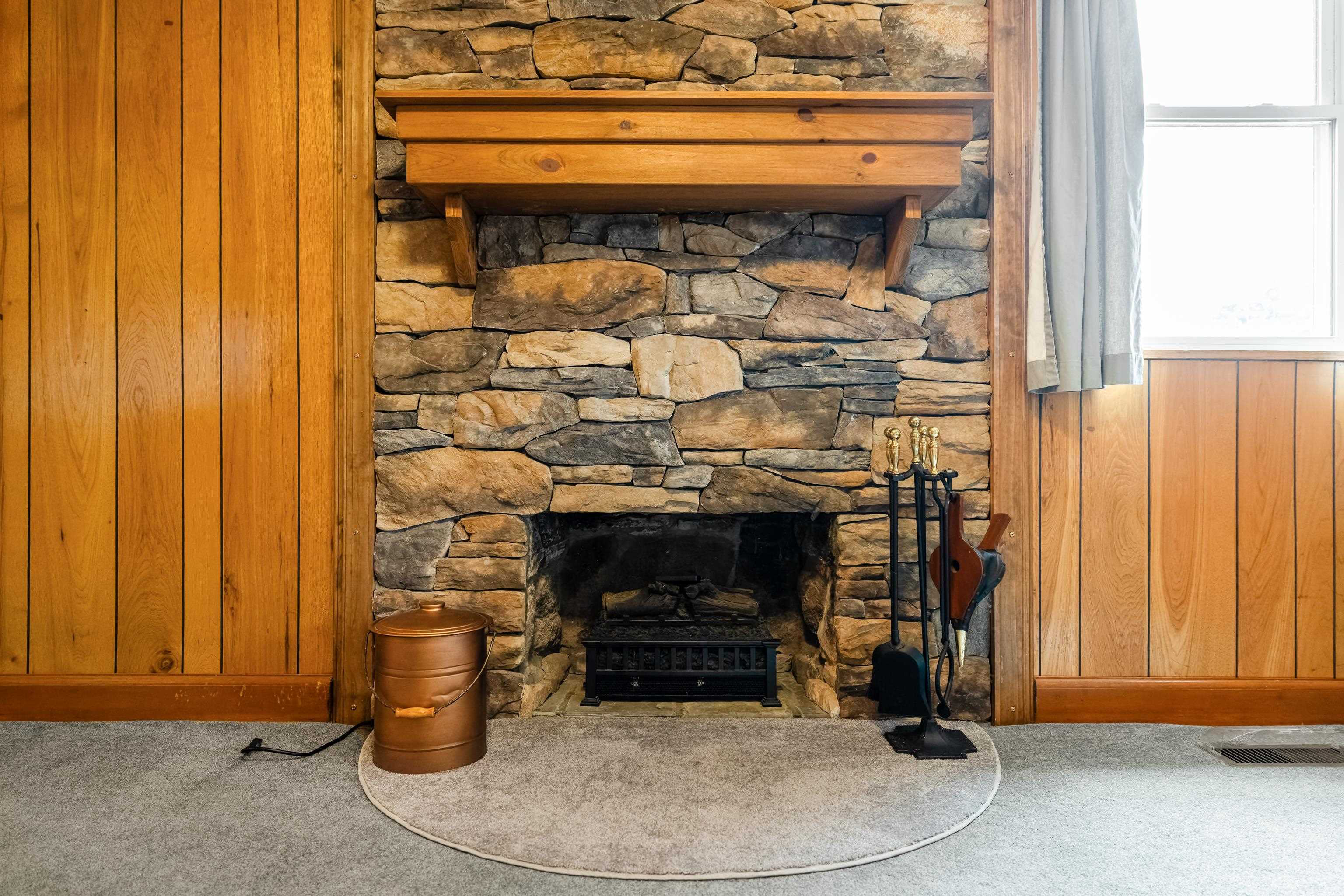 139 TETER RD, GROTTOES, Virginia 24441, 4 Bedrooms Bedrooms, ,1 BathroomBathrooms,Residential,14,139 TETER RD,678614 MLS # 678614