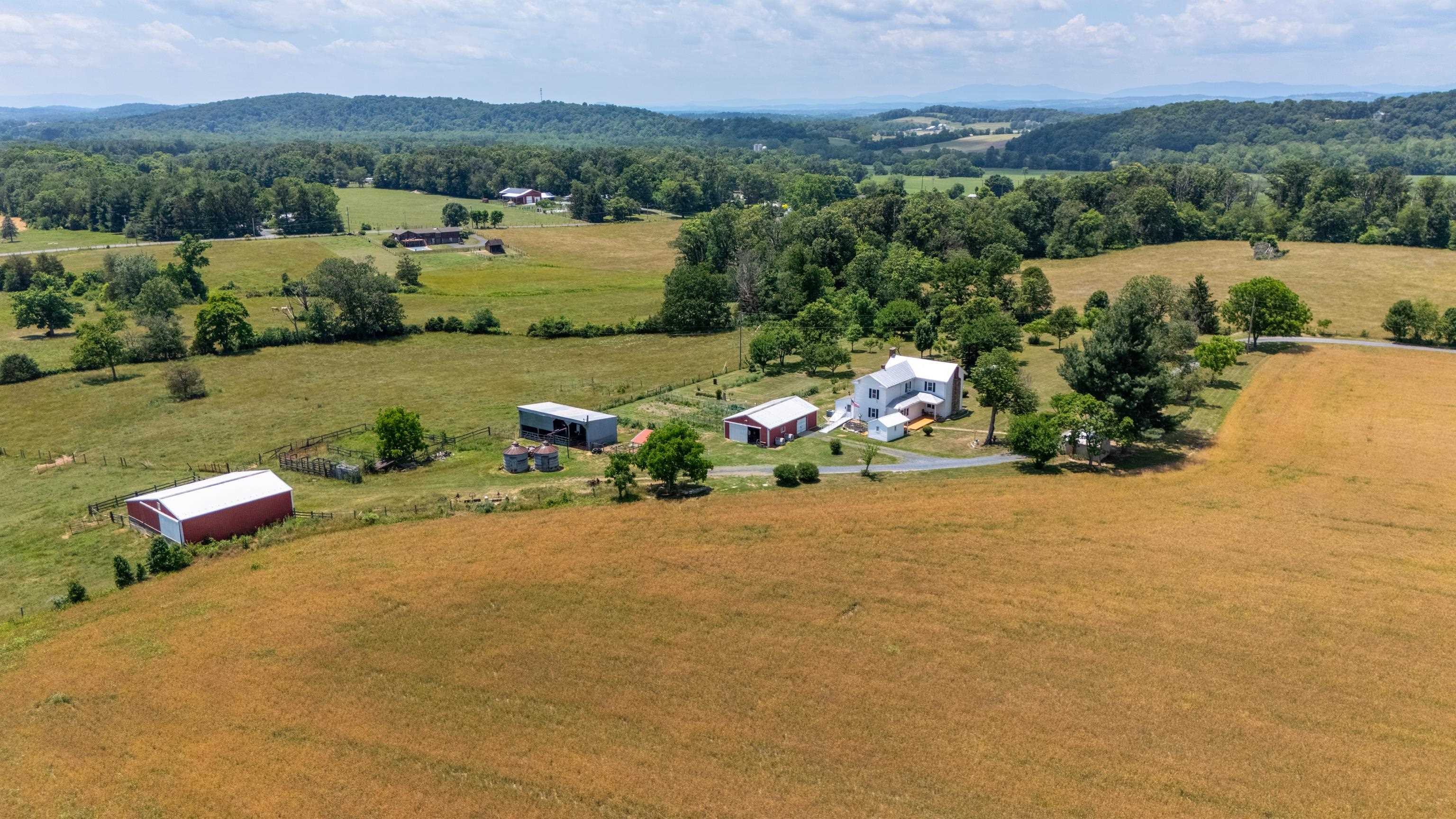 139 TETER RD, GROTTOES, Virginia 24441, 4 Bedrooms Bedrooms, ,1 BathroomBathrooms,Residential,14,139 TETER RD,678614 MLS # 678614