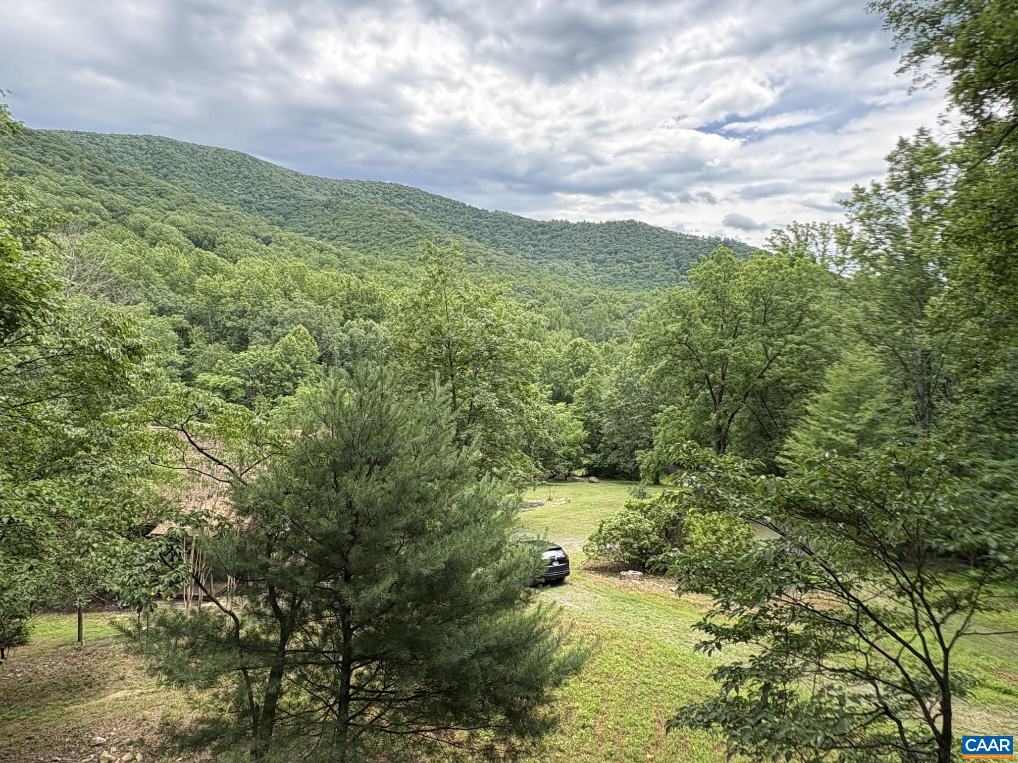 4893 WEAKLEY HOLLOW RD, SYRIA, Virginia 22743, 2 Bedrooms Bedrooms, ,2 BathroomsBathrooms,Residential,14,4893 WEAKLEY HOLLOW RD,679101 MLS # 679101 4893 WEAKLEY HOLLOW RD, SYRIA, Virginia 22743, 2 Bedrooms Bedrooms, ,2 BathroomsBathrooms,Residential,14,4893 WEAKLEY HOLLOW RD,679101 MLS # 679101
