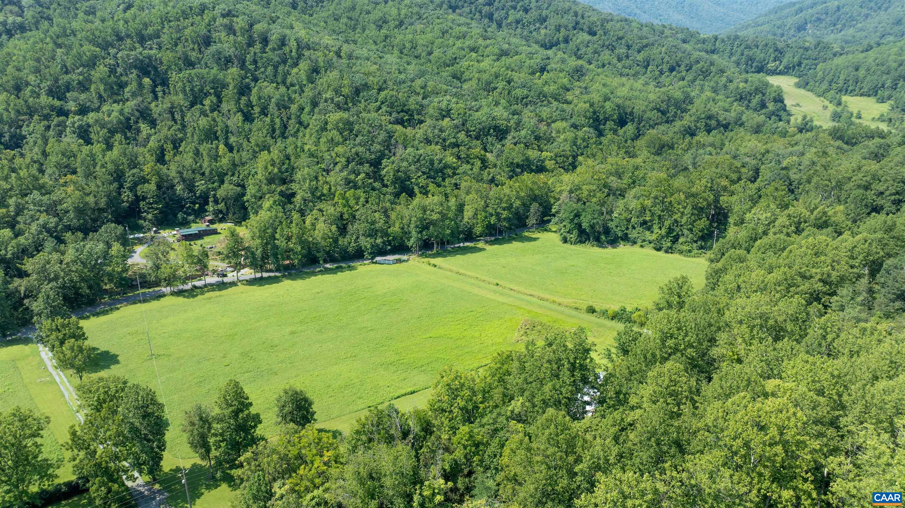 2042 WEAKLEY HOLLOW RD, SYRIA, Virginia 22743, 3 Bedrooms Bedrooms, ,2 BathroomsBathrooms,Residential,14,2042 WEAKLEY HOLLOW RD,681109 MLS # 681109 2042 WEAKLEY HOLLOW RD, SYRIA, Virginia 22743, 3 Bedrooms Bedrooms, ,2 BathroomsBathrooms,Residential,14,2042 WEAKLEY HOLLOW RD,681109 MLS # 681109