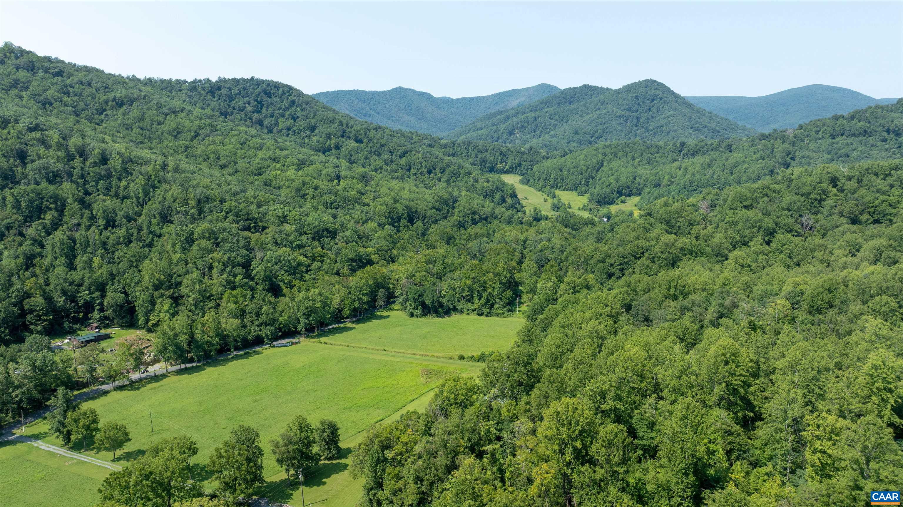 2042 WEAKLEY HOLLOW RD, SYRIA, Virginia 22743, 3 Bedrooms Bedrooms, ,2 BathroomsBathrooms,Residential,14,2042 WEAKLEY HOLLOW RD,681109 MLS # 681109 2042 WEAKLEY HOLLOW RD, SYRIA, Virginia 22743, 3 Bedrooms Bedrooms, ,2 BathroomsBathrooms,Residential,14,2042 WEAKLEY HOLLOW RD,681109 MLS # 681109