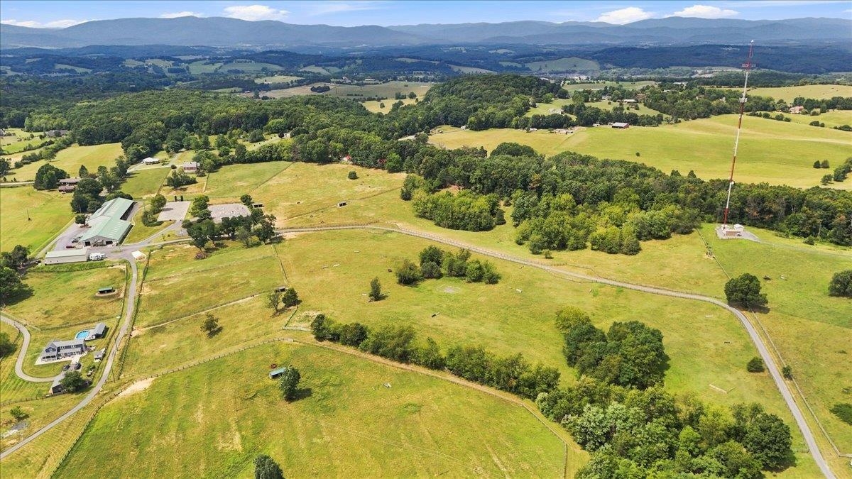 2435 SHUTTERLEE MILL RD, STAUNTON, Virginia 24401, ,Land,14,2435 SHUTTERLEE MILL RD,681119 MLS # 681119 2435 SHUTTERLEE MILL RD, STAUNTON, Virginia 24401, ,Land,14,2435 SHUTTERLEE MILL RD,681119 MLS # 681119