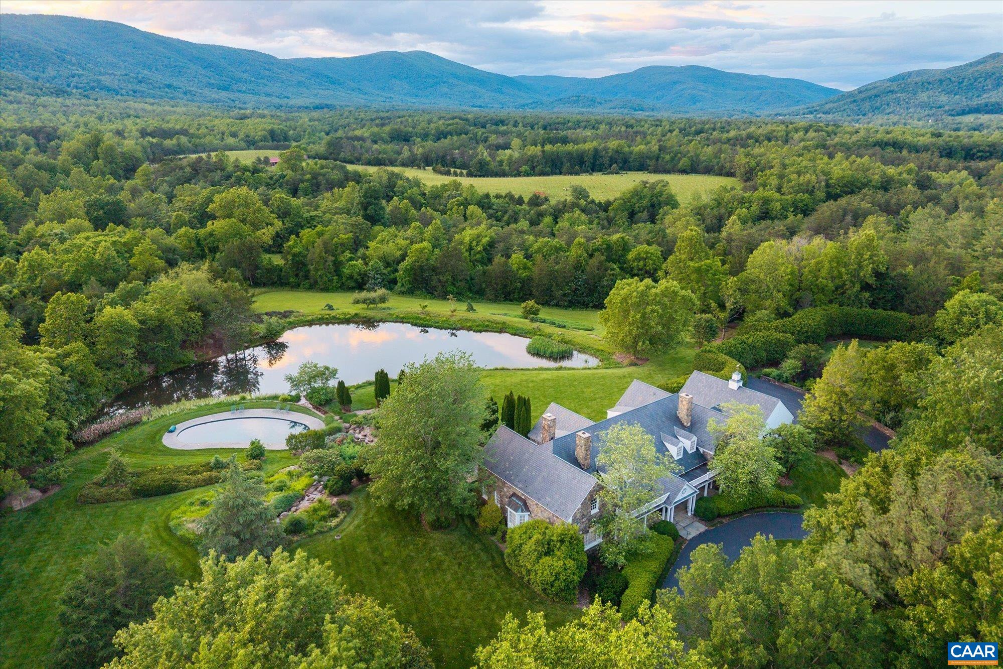 5282 SUGAR RIDGE RD, CROZET, Virginia 22932, 5 Bedrooms Bedrooms, ,4 BathroomsBathrooms,Residential,14,5282 SUGAR RIDGE RD,681132 MLS # 681132 5282 SUGAR RIDGE RD, CROZET, Virginia 22932, 5 Bedrooms Bedrooms, ,4 BathroomsBathrooms,Residential,14,5282 SUGAR RIDGE RD,681132 MLS # 681132