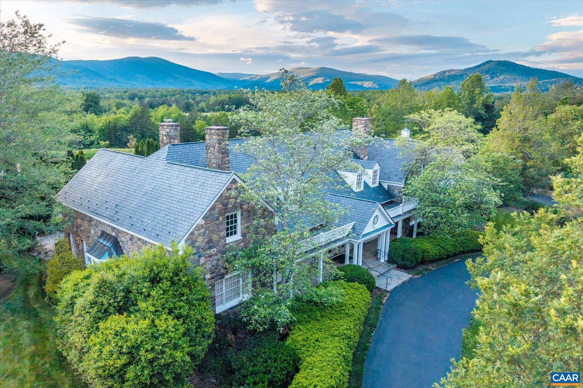 5282 SUGAR RIDGE RD, CROZET, Virginia 22932, 5 Bedrooms Bedrooms, ,4 BathroomsBathrooms,Residential,14,5282 SUGAR RIDGE RD,681132 MLS # 681132 5282 SUGAR RIDGE RD, CROZET, Virginia 22932, 5 Bedrooms Bedrooms, ,4 BathroomsBathrooms,Residential,14,5282 SUGAR RIDGE RD,681132 MLS # 681132