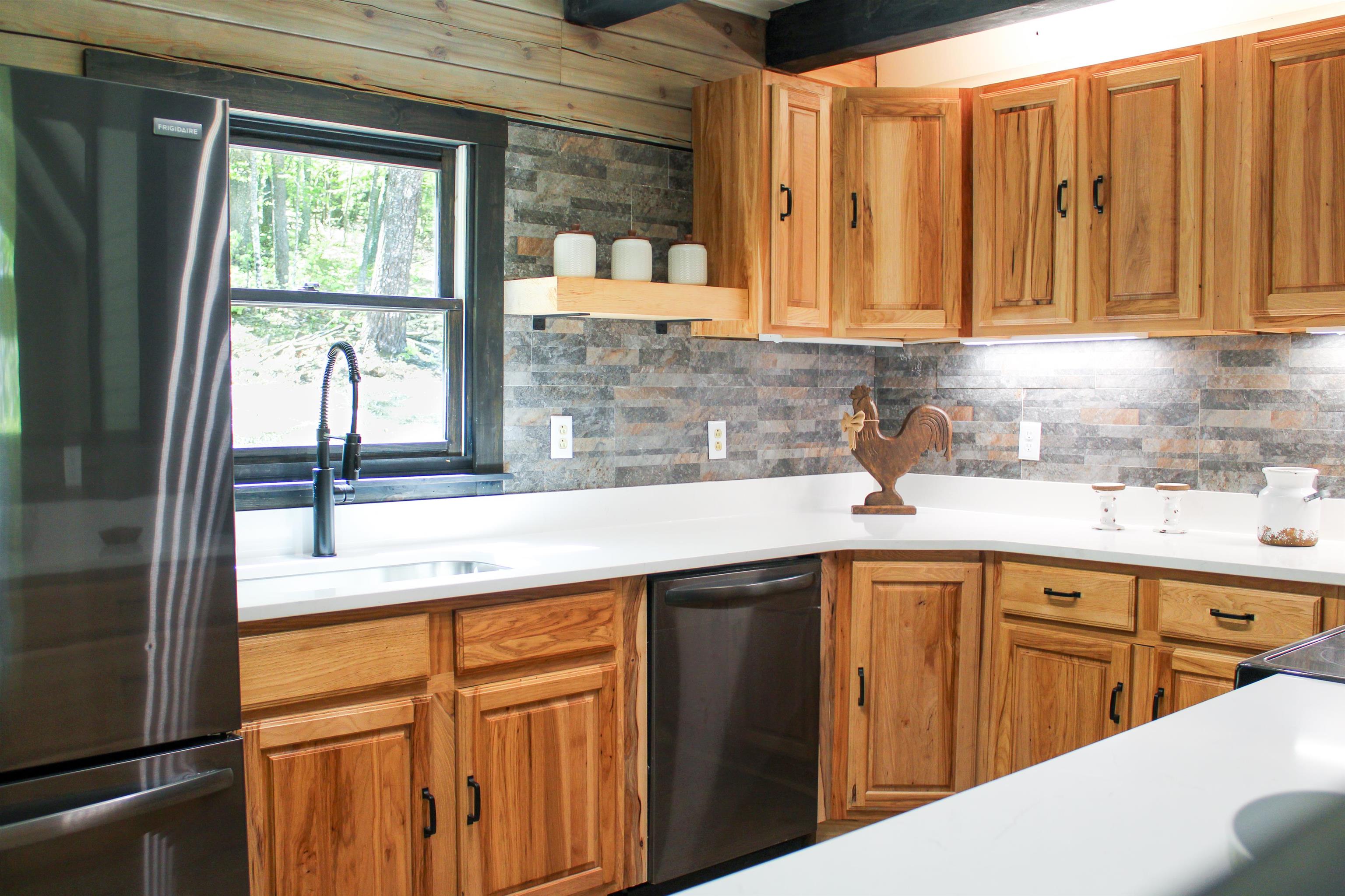 910 LOVE RD, LYNDHURST, Virginia 22952, 4 Bedrooms Bedrooms, ,3 BathroomsBathrooms,Residential,14,910 LOVE RD,676626 MLS # 676626 910 LOVE RD, LYNDHURST, Virginia 22952, 4 Bedrooms Bedrooms, ,3 BathroomsBathrooms,Residential,14,910 LOVE RD,676626 MLS # 676626