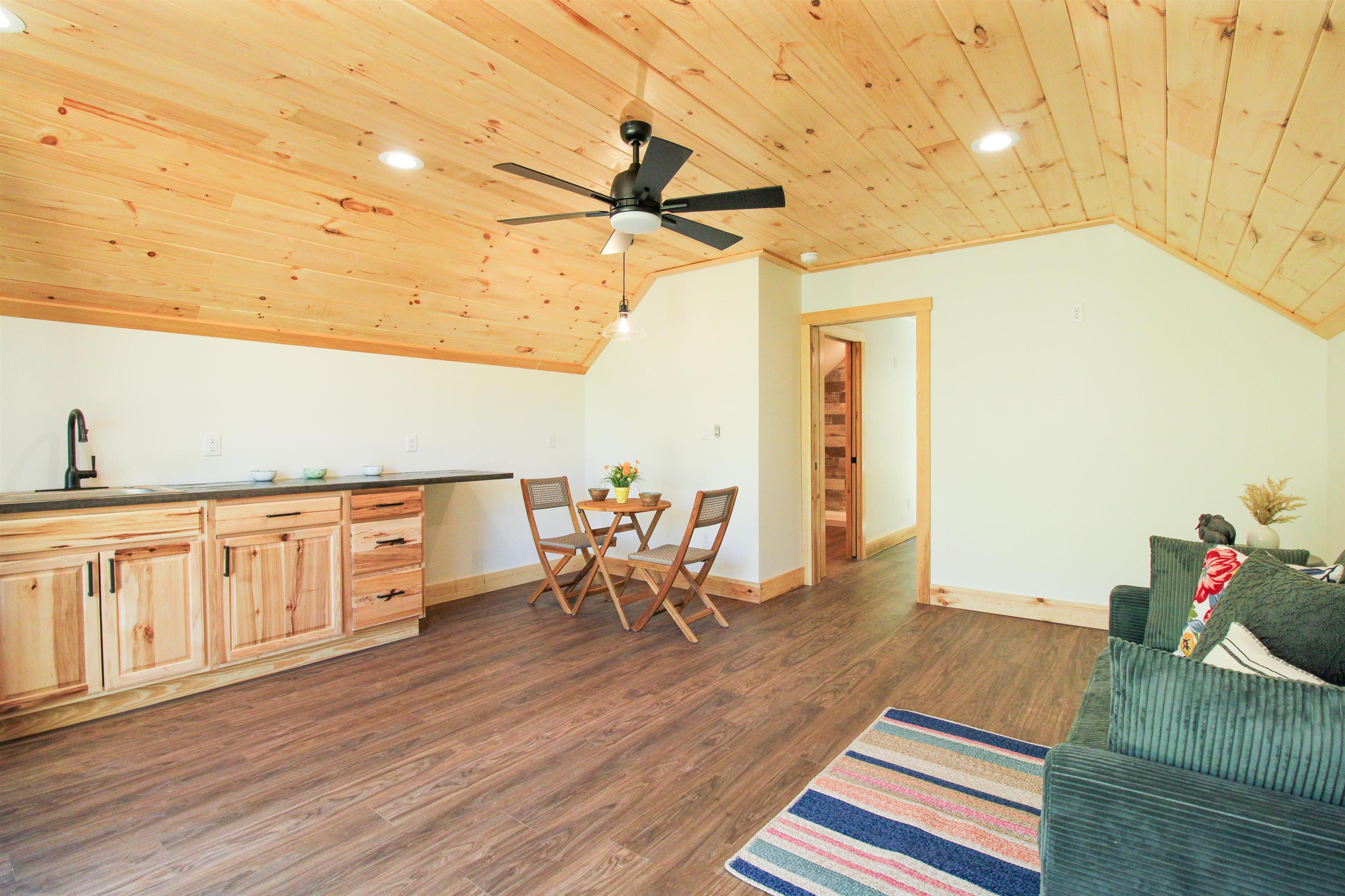 910 LOVE RD, LYNDHURST, Virginia 22952, 4 Bedrooms Bedrooms, ,3 BathroomsBathrooms,Residential,14,910 LOVE RD,676626 MLS # 676626 910 LOVE RD, LYNDHURST, Virginia 22952, 4 Bedrooms Bedrooms, ,3 BathroomsBathrooms,Residential,14,910 LOVE RD,676626 MLS # 676626