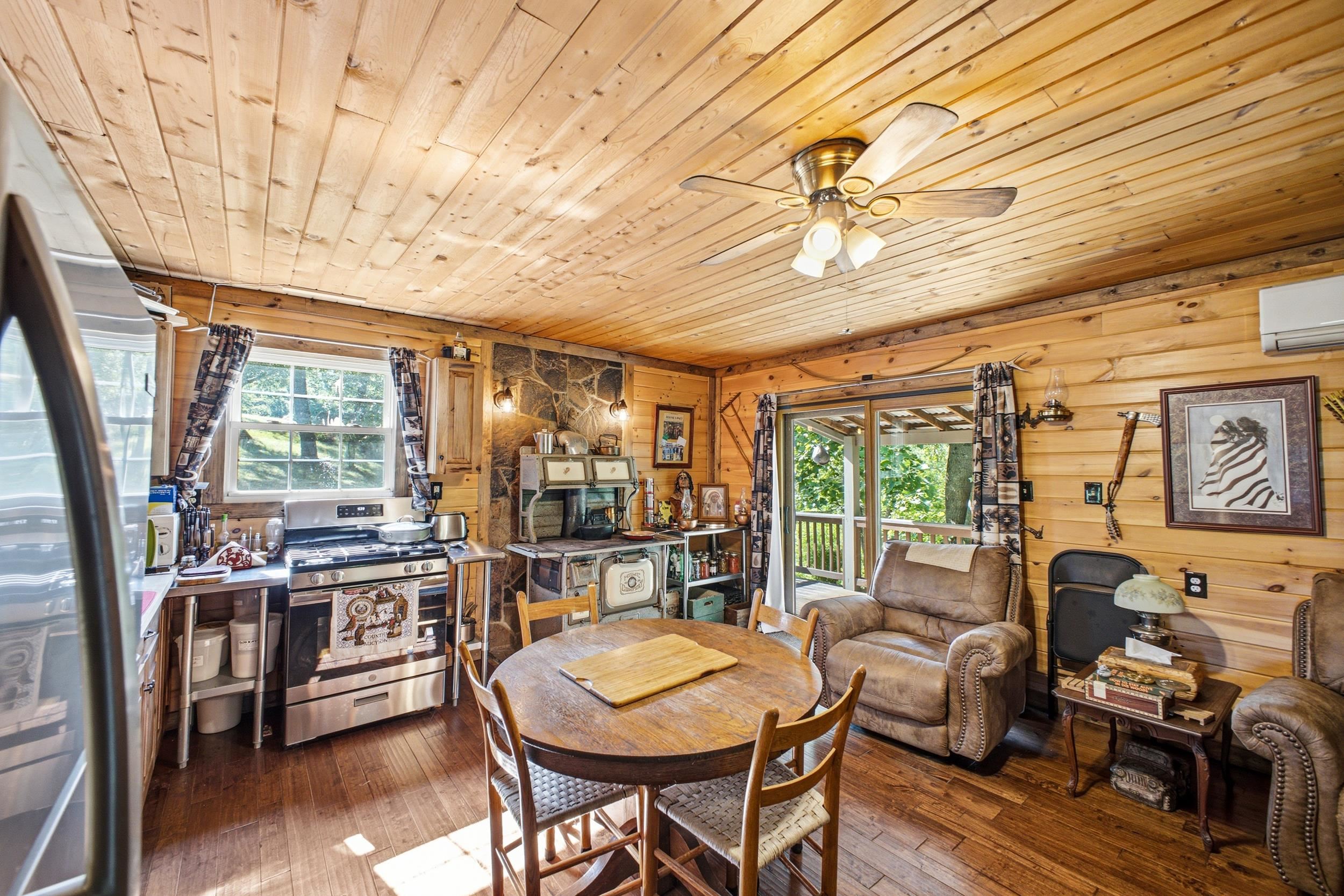 5855 JOLLETT RD, ELKTON, Virginia 22827, 1 Bedroom Bedrooms, ,1 BathroomBathrooms,Residential,14,5855 JOLLETT RD,679053 MLS # 679053 5855 JOLLETT RD, ELKTON, Virginia 22827, 1 Bedroom Bedrooms, ,1 BathroomBathrooms,Residential,14,5855 JOLLETT RD,679053 MLS # 679053