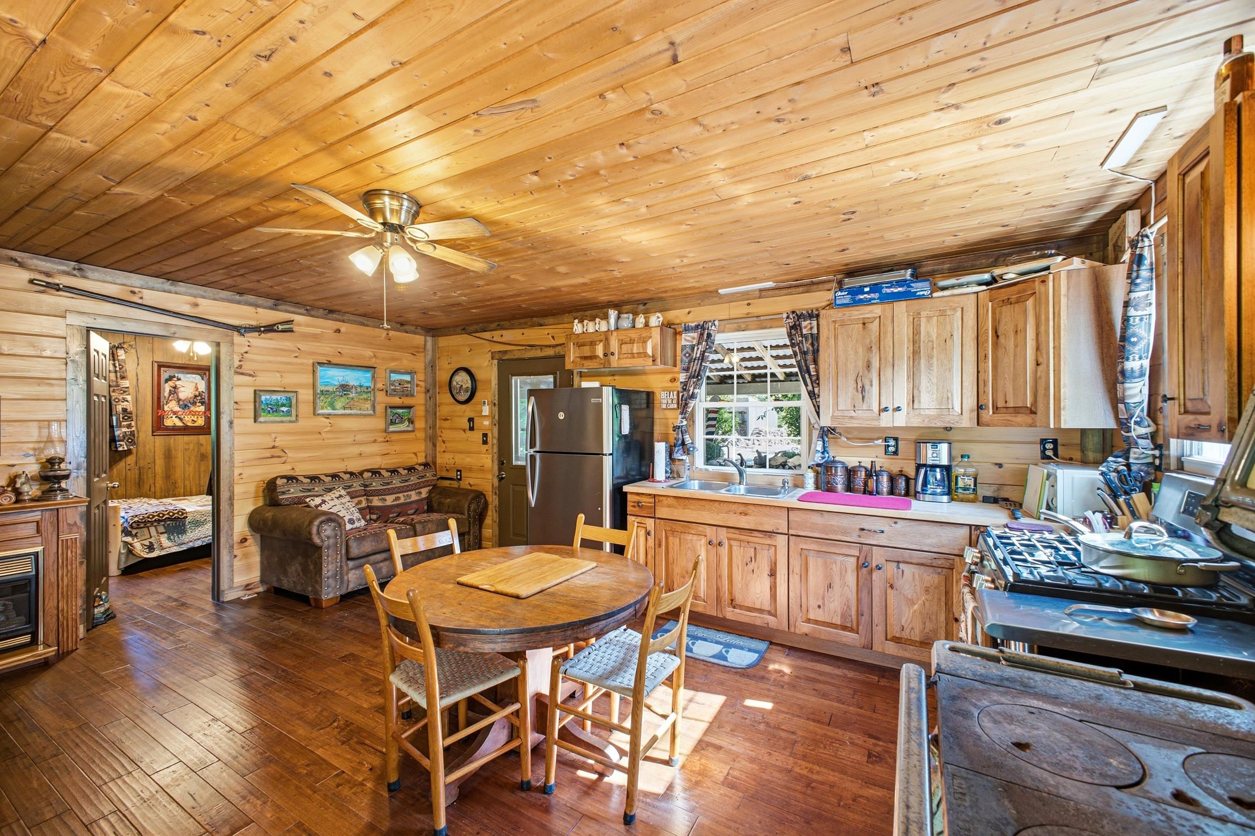 5855 JOLLETT RD, ELKTON, Virginia 22827, 1 Bedroom Bedrooms, ,1 BathroomBathrooms,Residential,14,5855 JOLLETT RD,679053 MLS # 679053 5855 JOLLETT RD, ELKTON, Virginia 22827, 1 Bedroom Bedrooms, ,1 BathroomBathrooms,Residential,14,5855 JOLLETT RD,679053 MLS # 679053
