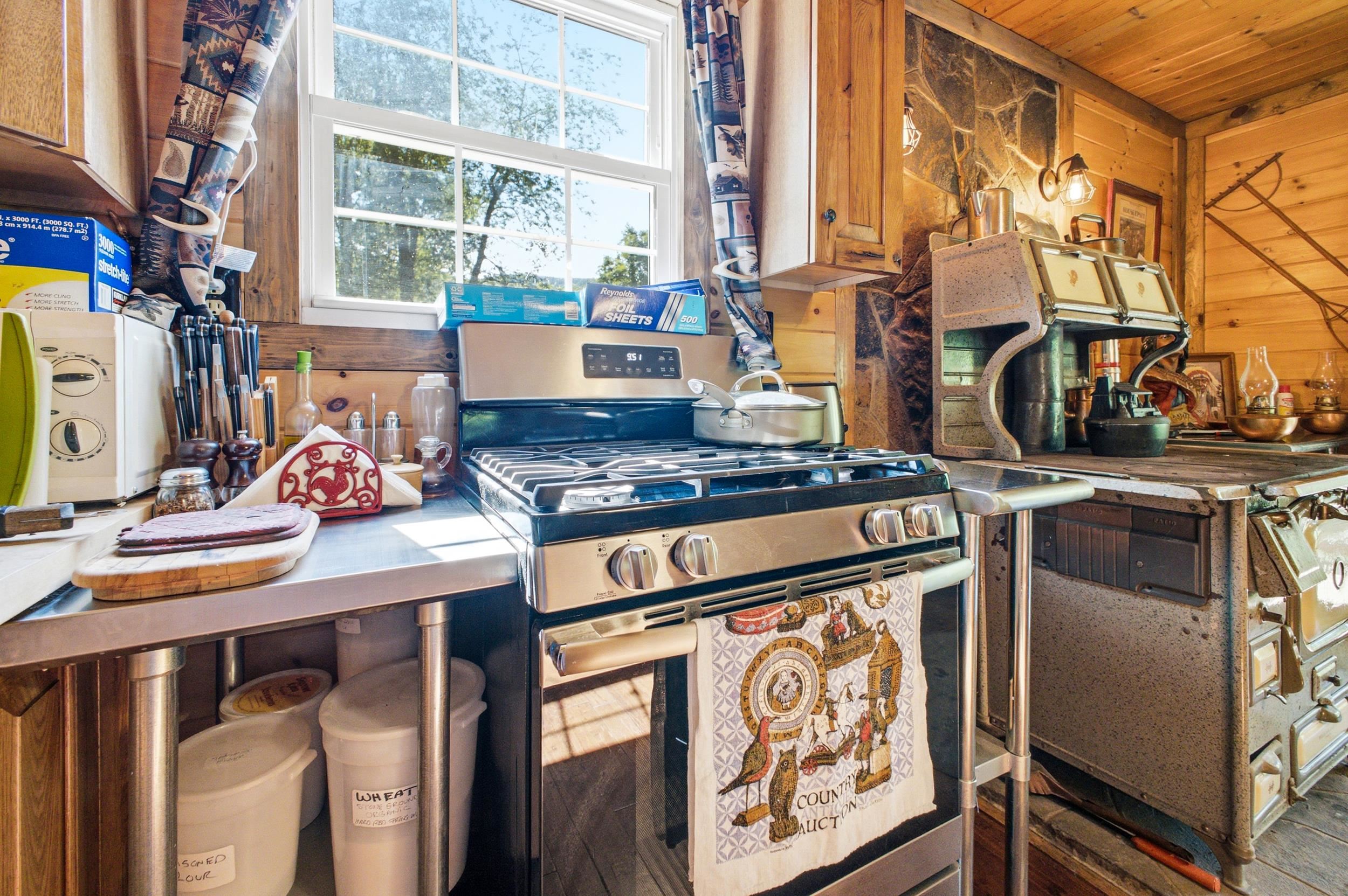 5855 JOLLETT RD, ELKTON, Virginia 22827, 1 Bedroom Bedrooms, ,1 BathroomBathrooms,Residential,14,5855 JOLLETT RD,679053 MLS # 679053 5855 JOLLETT RD, ELKTON, Virginia 22827, 1 Bedroom Bedrooms, ,1 BathroomBathrooms,Residential,14,5855 JOLLETT RD,679053 MLS # 679053