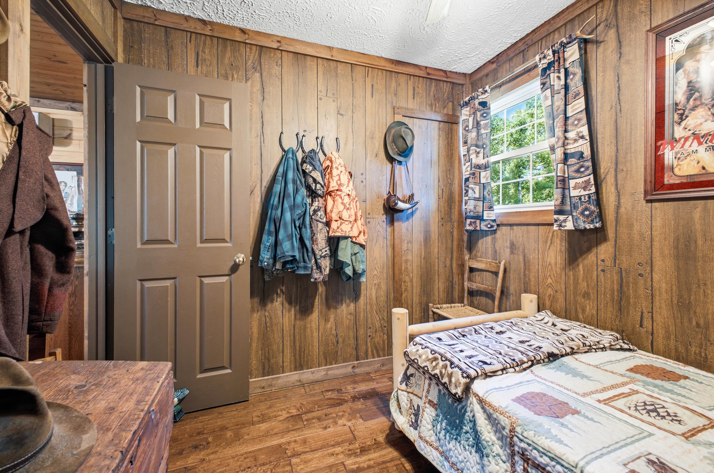 5855 JOLLETT RD, ELKTON, Virginia 22827, 1 Bedroom Bedrooms, ,1 BathroomBathrooms,Residential,14,5855 JOLLETT RD,679053 MLS # 679053 5855 JOLLETT RD, ELKTON, Virginia 22827, 1 Bedroom Bedrooms, ,1 BathroomBathrooms,Residential,14,5855 JOLLETT RD,679053 MLS # 679053