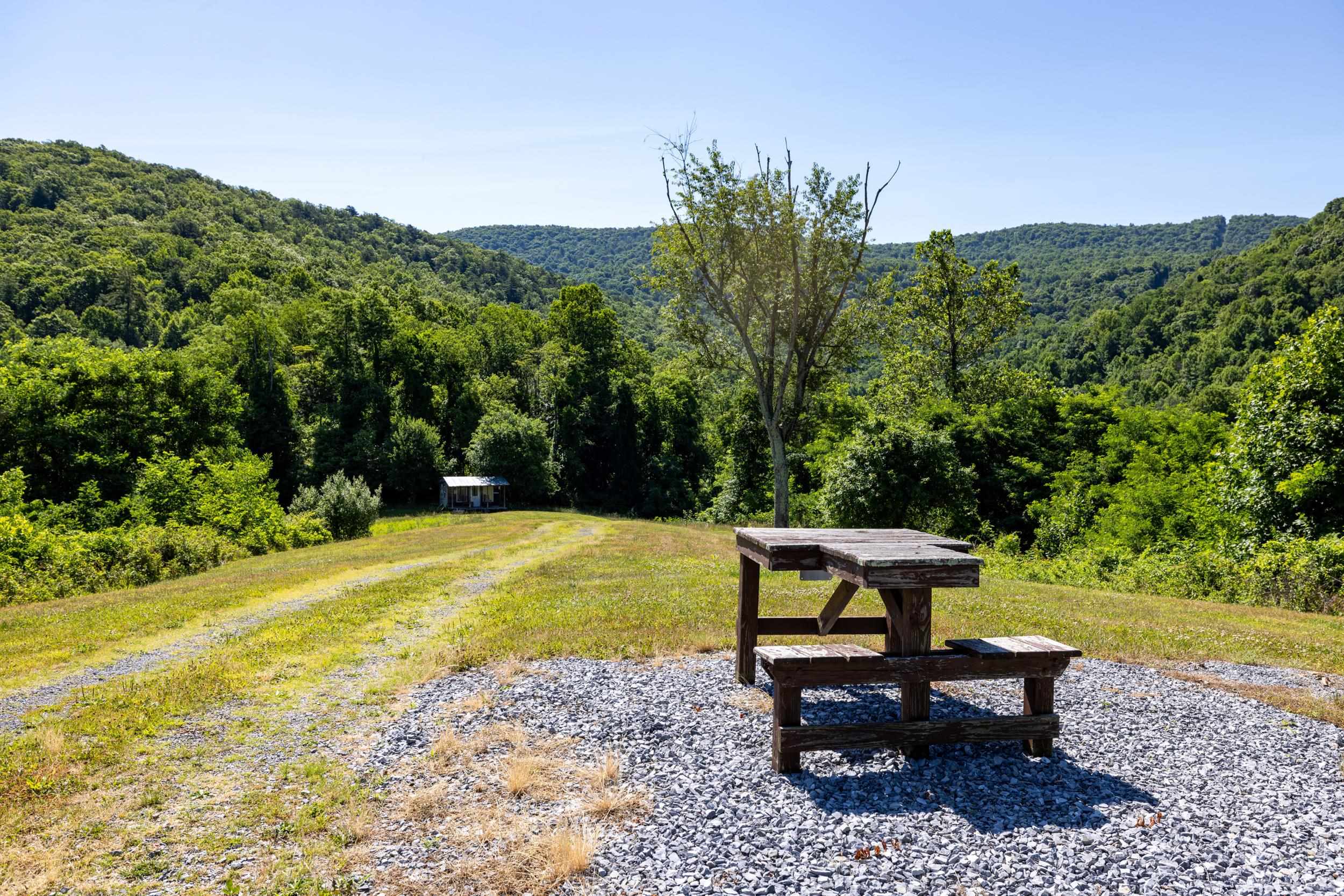 5855 JOLLETT RD, ELKTON, Virginia 22827, 1 Bedroom Bedrooms, ,1 BathroomBathrooms,Residential,14,5855 JOLLETT RD,679053 MLS # 679053 5855 JOLLETT RD, ELKTON, Virginia 22827, 1 Bedroom Bedrooms, ,1 BathroomBathrooms,Residential,14,5855 JOLLETT RD,679053 MLS # 679053