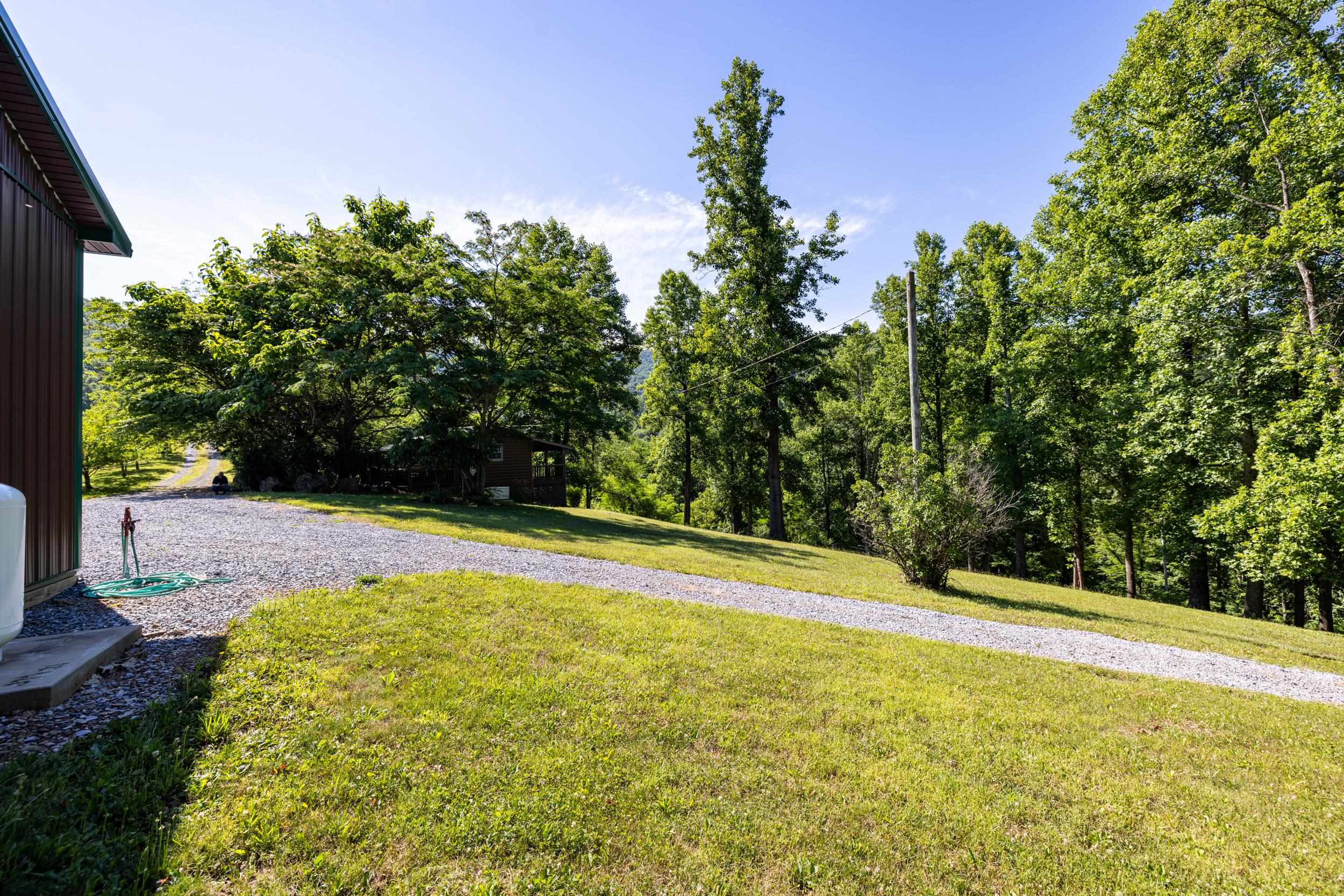 5855 JOLLETT RD, ELKTON, Virginia 22827, 1 Bedroom Bedrooms, ,1 BathroomBathrooms,Residential,14,5855 JOLLETT RD,679053 MLS # 679053 5855 JOLLETT RD, ELKTON, Virginia 22827, 1 Bedroom Bedrooms, ,1 BathroomBathrooms,Residential,14,5855 JOLLETT RD,679053 MLS # 679053