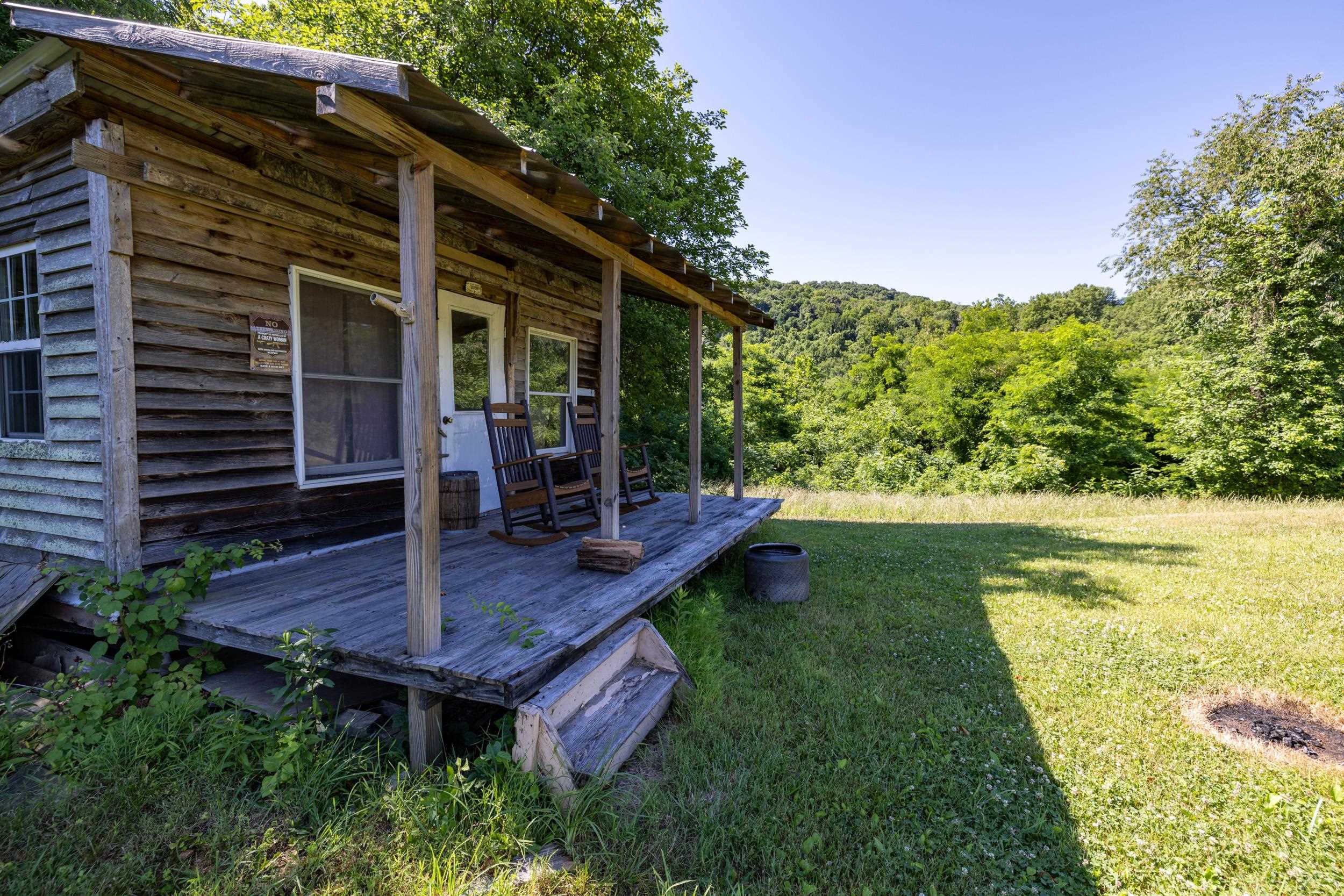 5855 JOLLETT RD, ELKTON, Virginia 22827, 1 Bedroom Bedrooms, ,1 BathroomBathrooms,Residential,14,5855 JOLLETT RD,679053 MLS # 679053 5855 JOLLETT RD, ELKTON, Virginia 22827, 1 Bedroom Bedrooms, ,1 BathroomBathrooms,Residential,14,5855 JOLLETT RD,679053 MLS # 679053