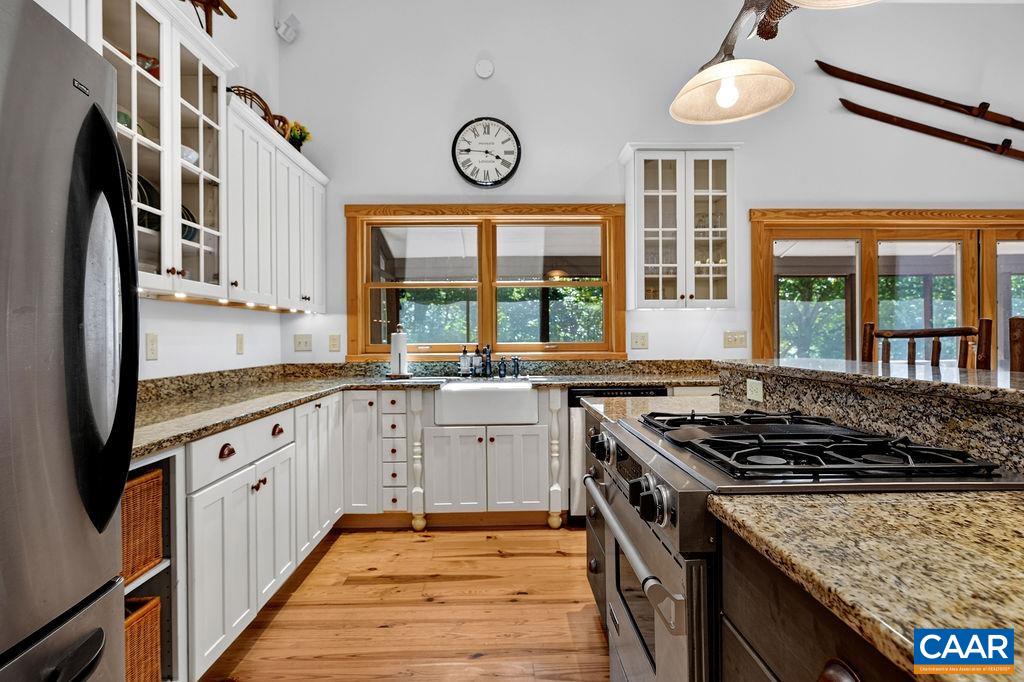 85 FORTUNES PT, WINTERGREEN, Virginia 22967, 3 Bedrooms Bedrooms, ,3 BathroomsBathrooms,Residential,14,85 FORTUNES PT,681301 MLS # 681301 85 FORTUNES PT, WINTERGREEN, Virginia 22967, 3 Bedrooms Bedrooms, ,3 BathroomsBathrooms,Residential,14,85 FORTUNES PT,681301 MLS # 681301