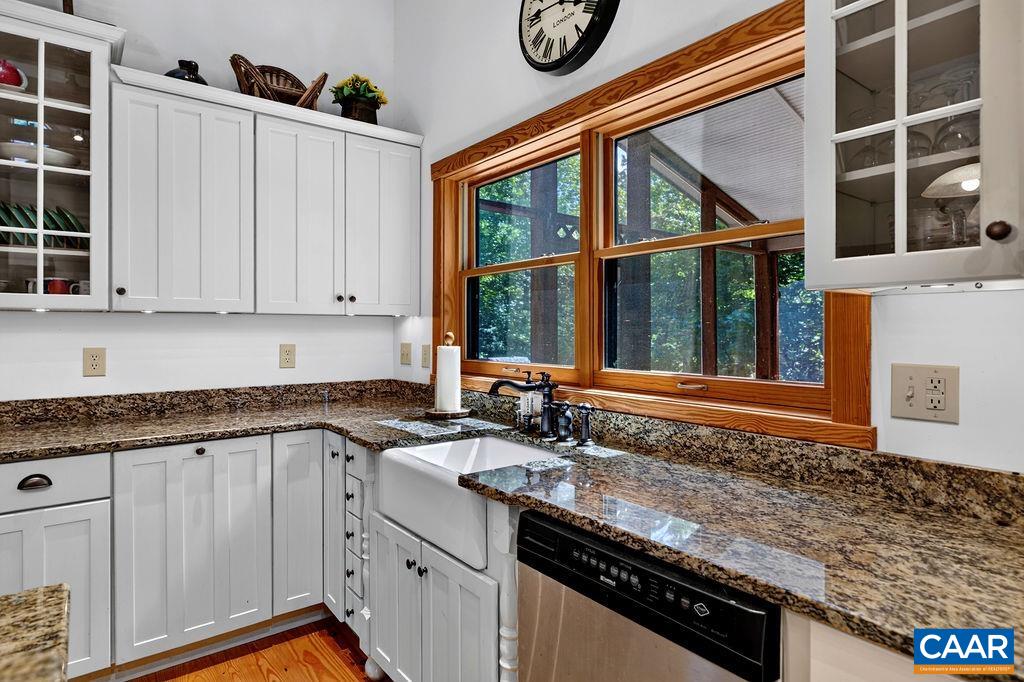 85 FORTUNES PT, WINTERGREEN, Virginia 22967, 3 Bedrooms Bedrooms, ,3 BathroomsBathrooms,Residential,14,85 FORTUNES PT,681301 MLS # 681301 85 FORTUNES PT, WINTERGREEN, Virginia 22967, 3 Bedrooms Bedrooms, ,3 BathroomsBathrooms,Residential,14,85 FORTUNES PT,681301 MLS # 681301